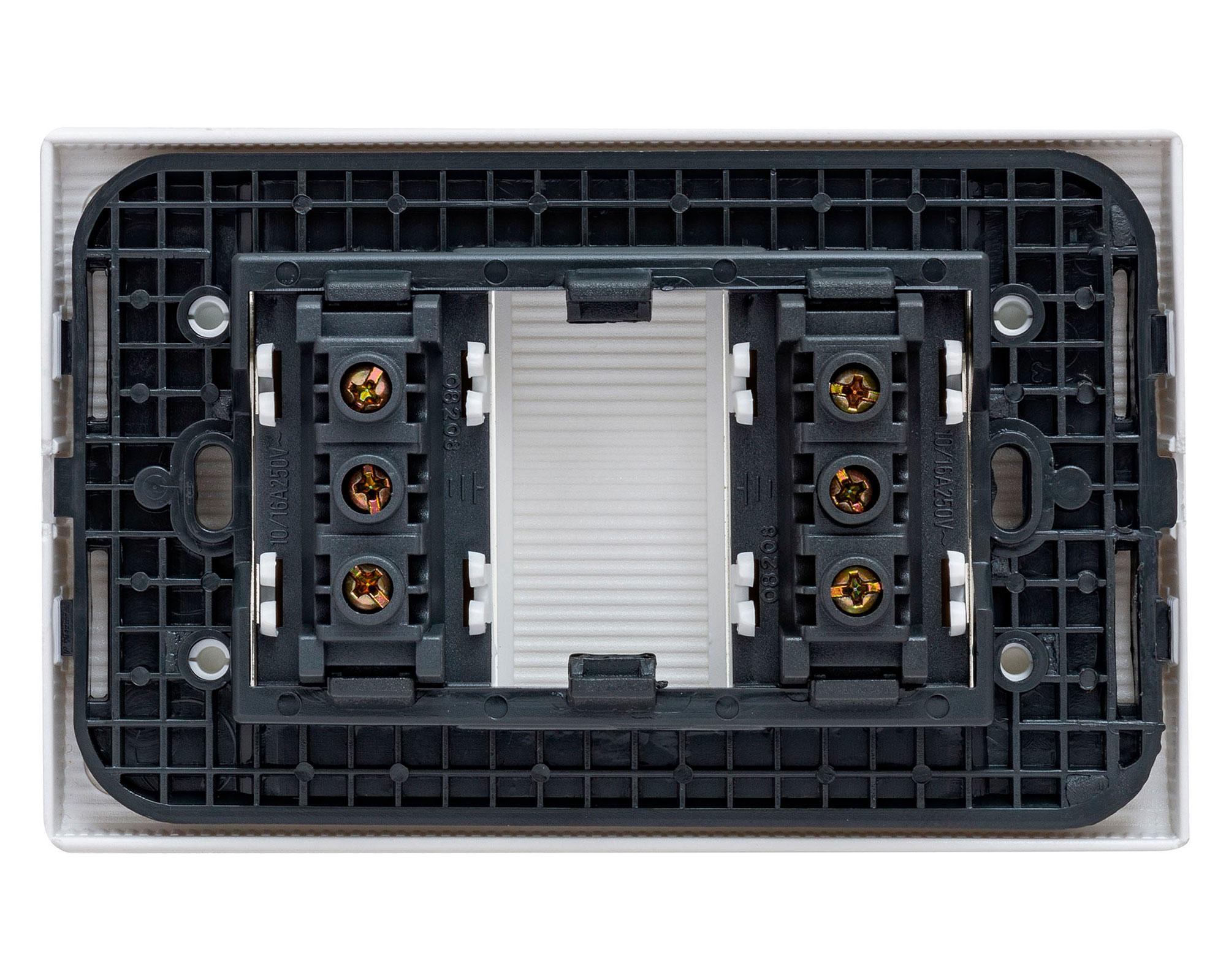 Toma corriente clásic blanca modulo blanco Schneider-2