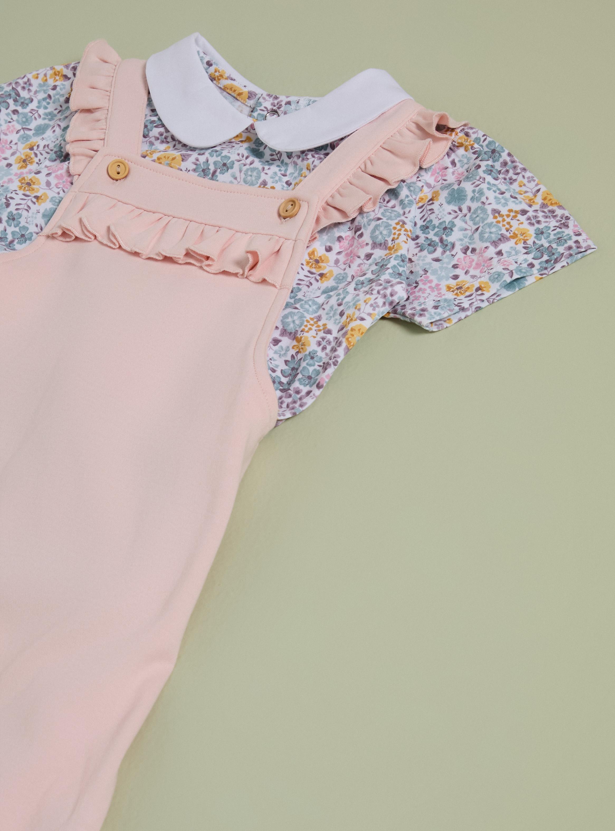 Conjunto Polera Full Estampada y Jardinera con Vuelos-2