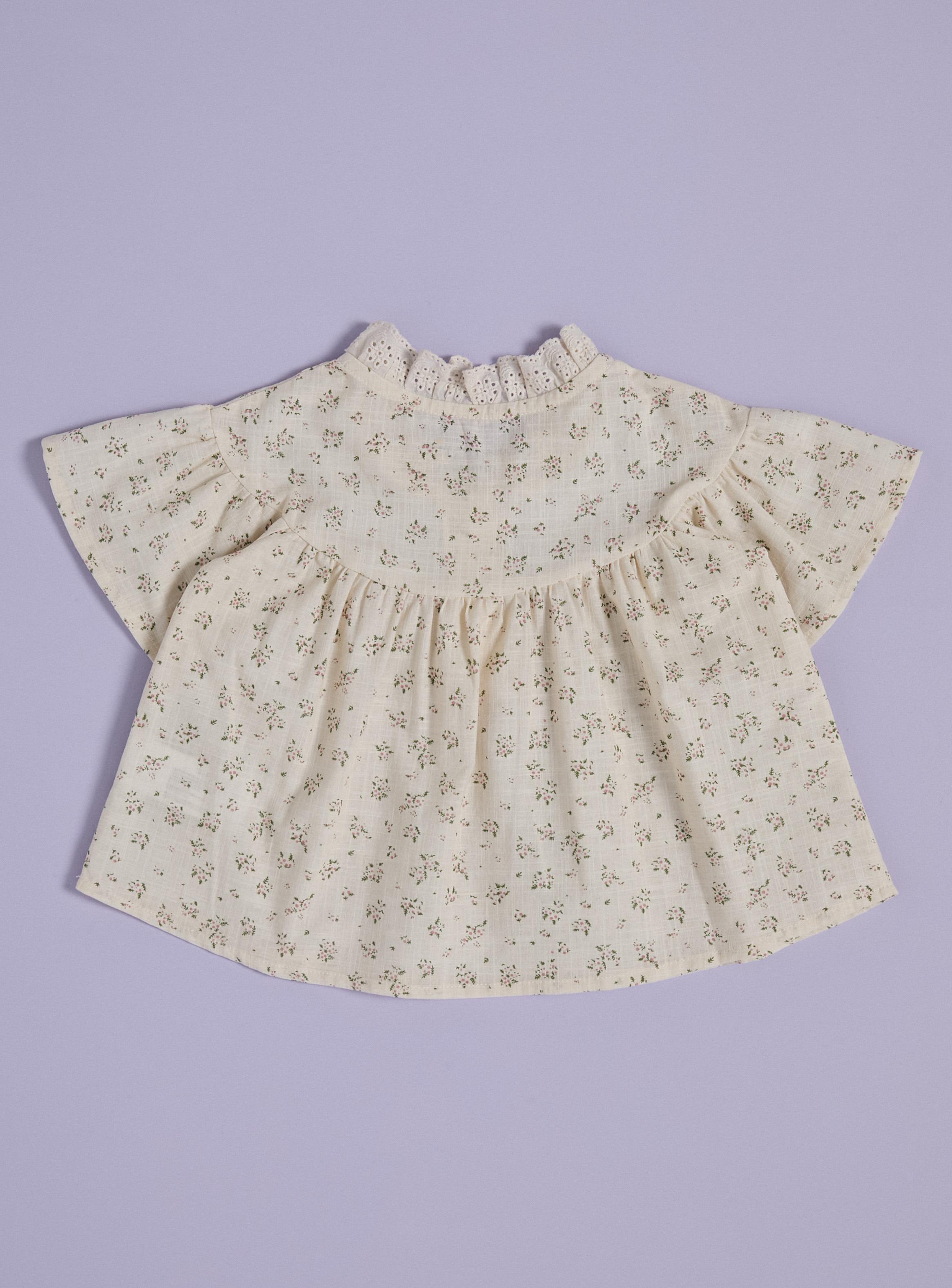 Blusa Ancha con Cuello Broderie-1