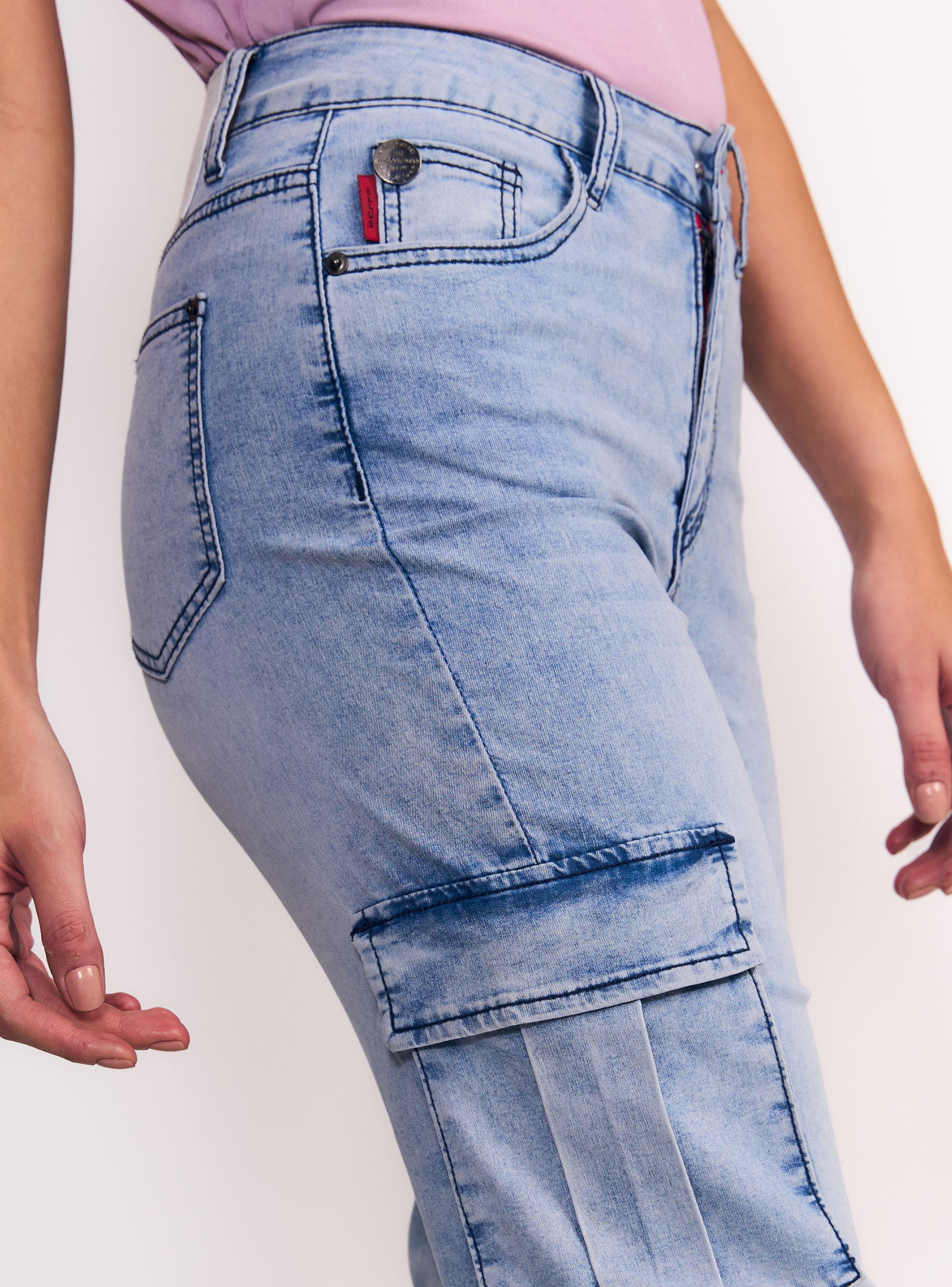Jeans 90'S Cargo con Tiro Ultra Alto Light Blue Light-2