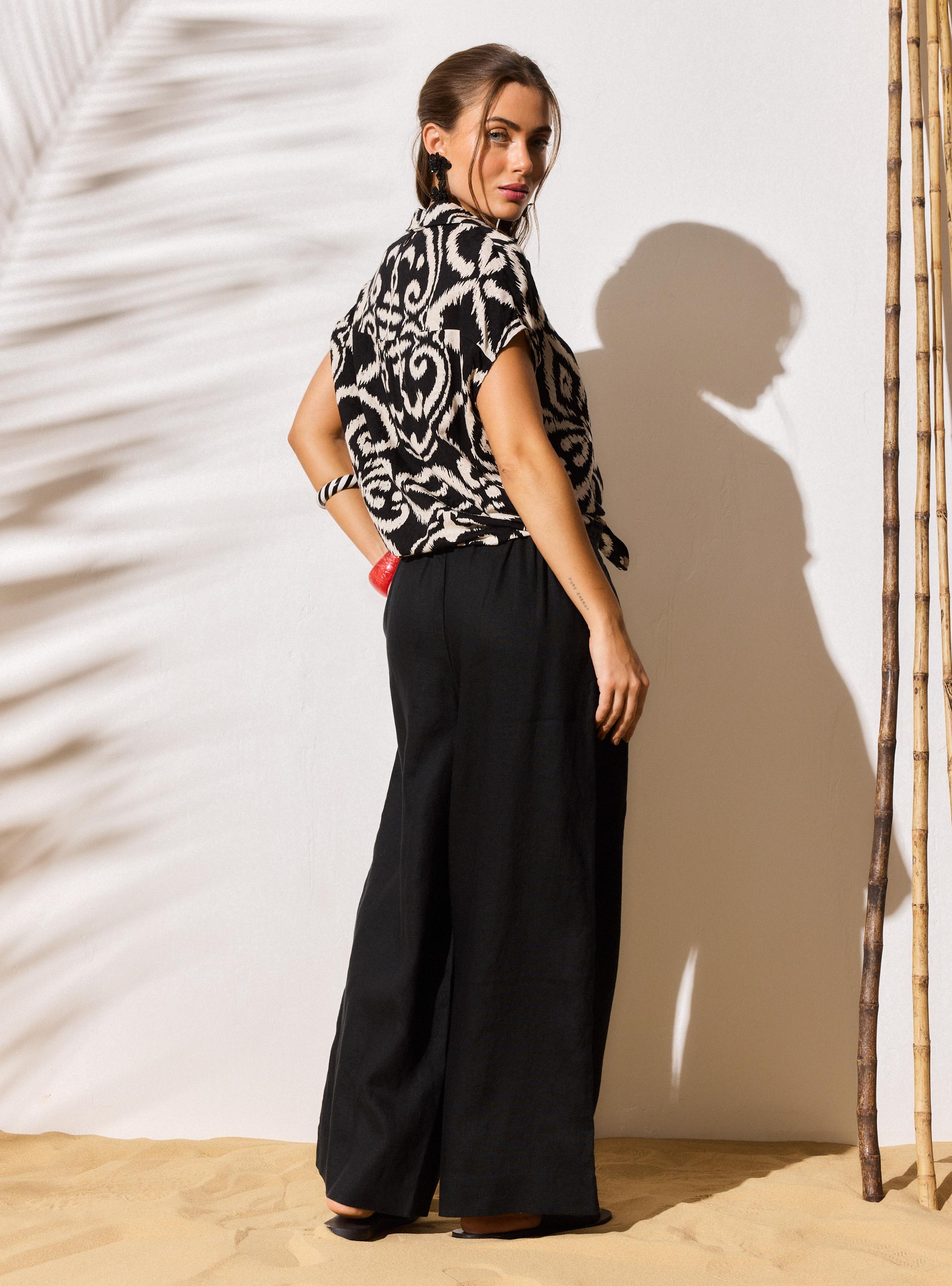 Blusa Estampada y Anudada en Delantero-5