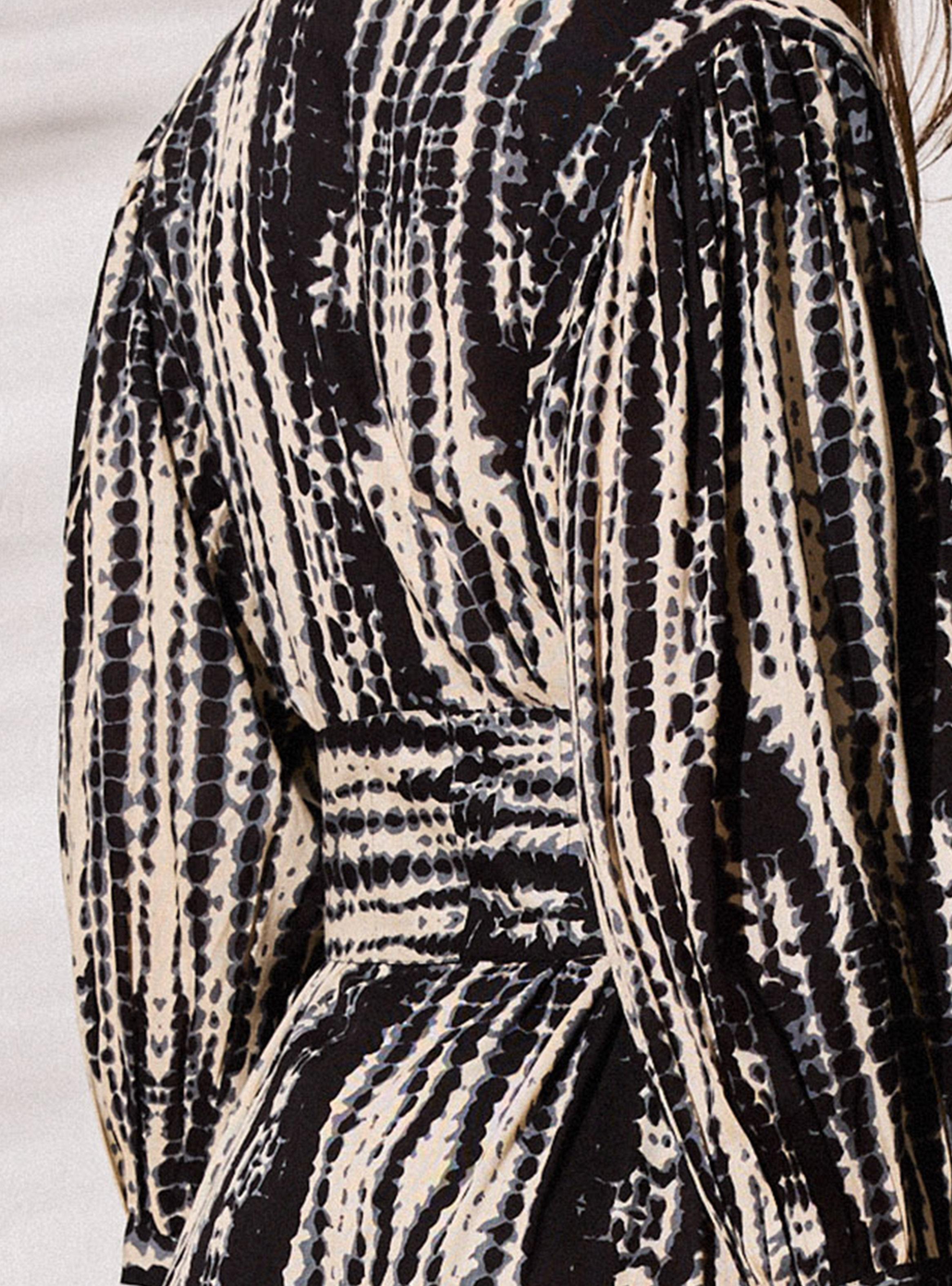 Salida de Baño Estampado India-2