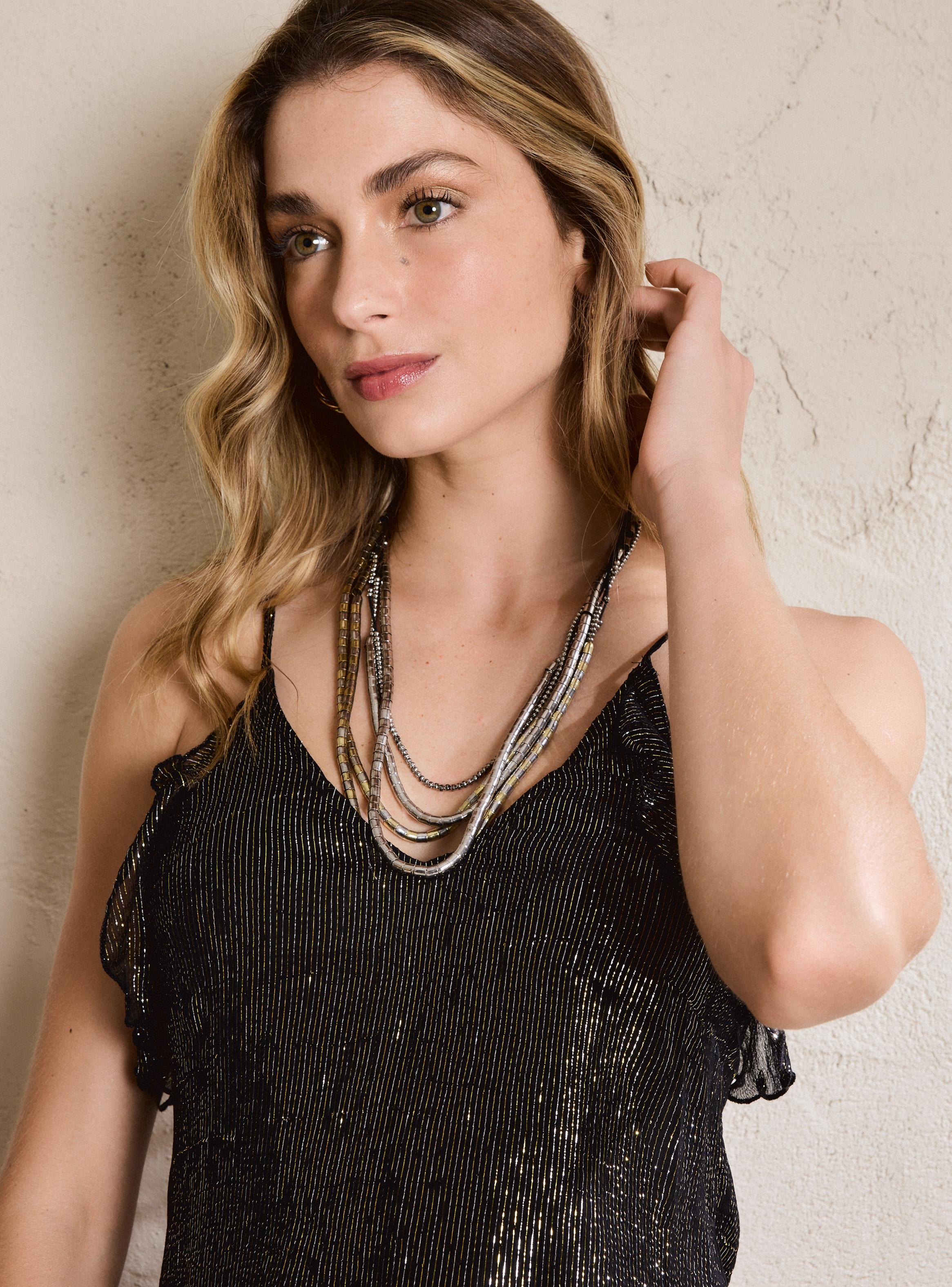 Blusa con Tela Lurex y Vuelos-2