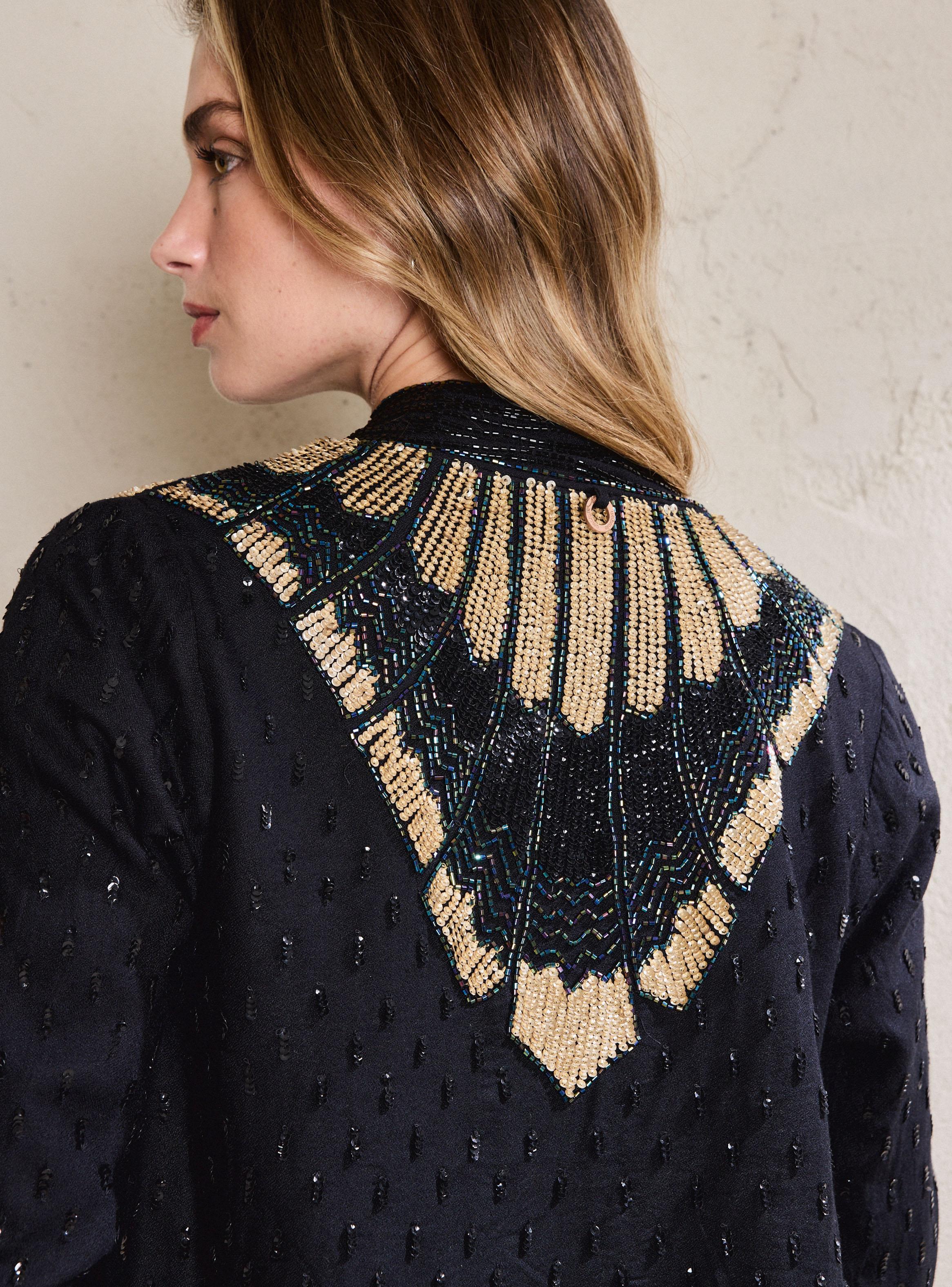 Chaqueta Full Bordada con Mostacillas Y Lentejuelas-3