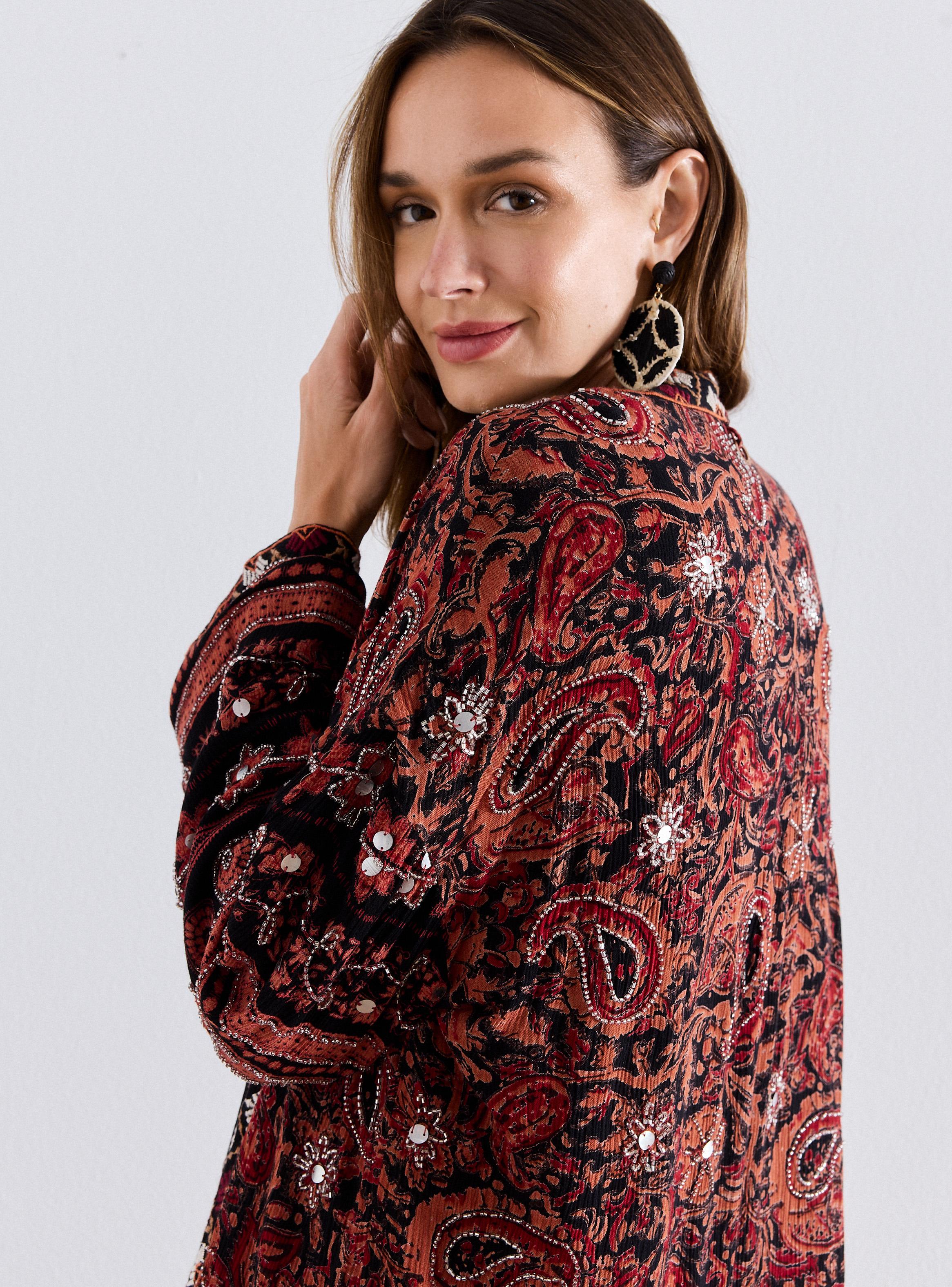 Chaqueta Bordados en Mostacillas-3