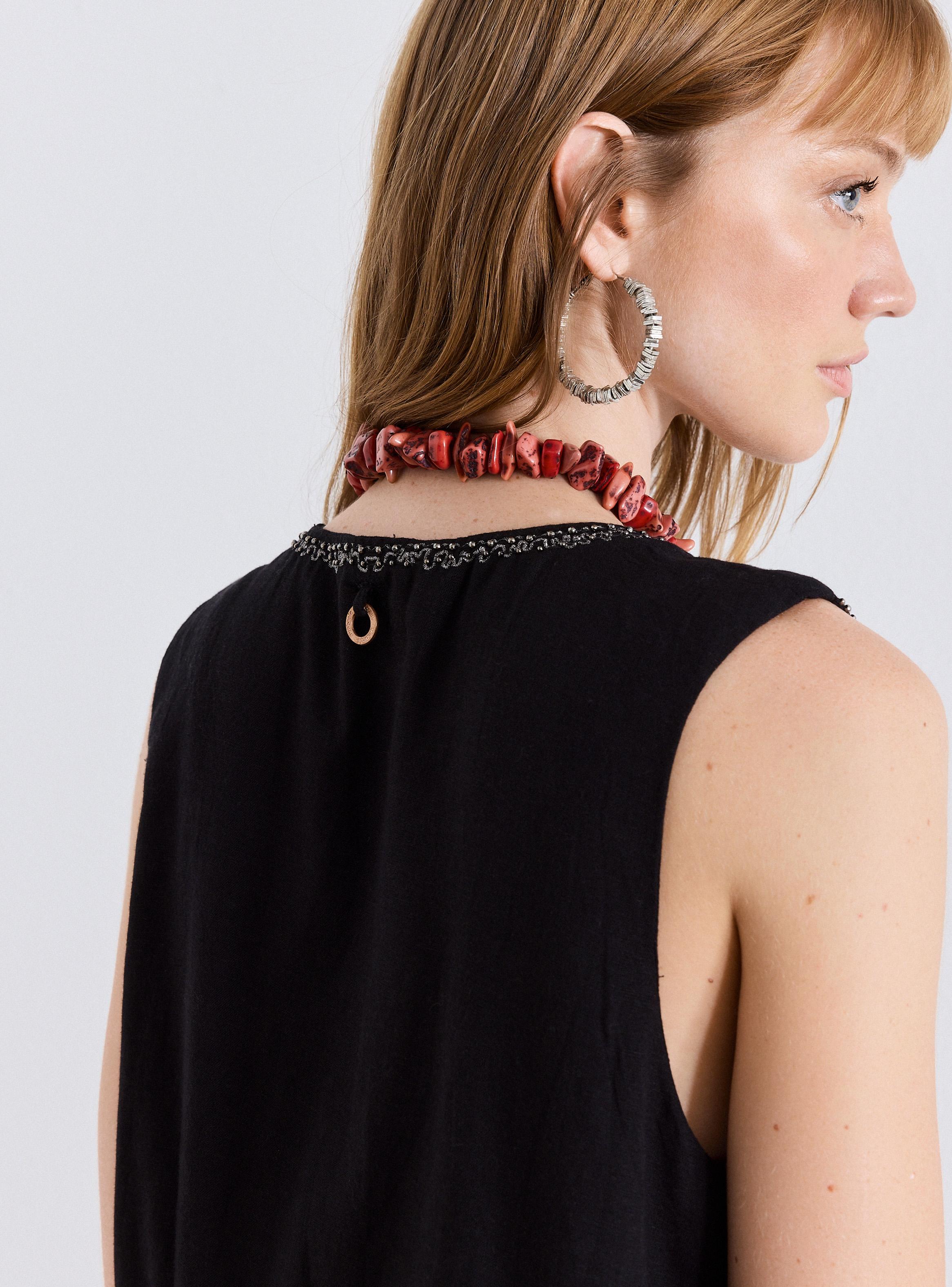 Blusa Tipo Gillet con Bordados-3