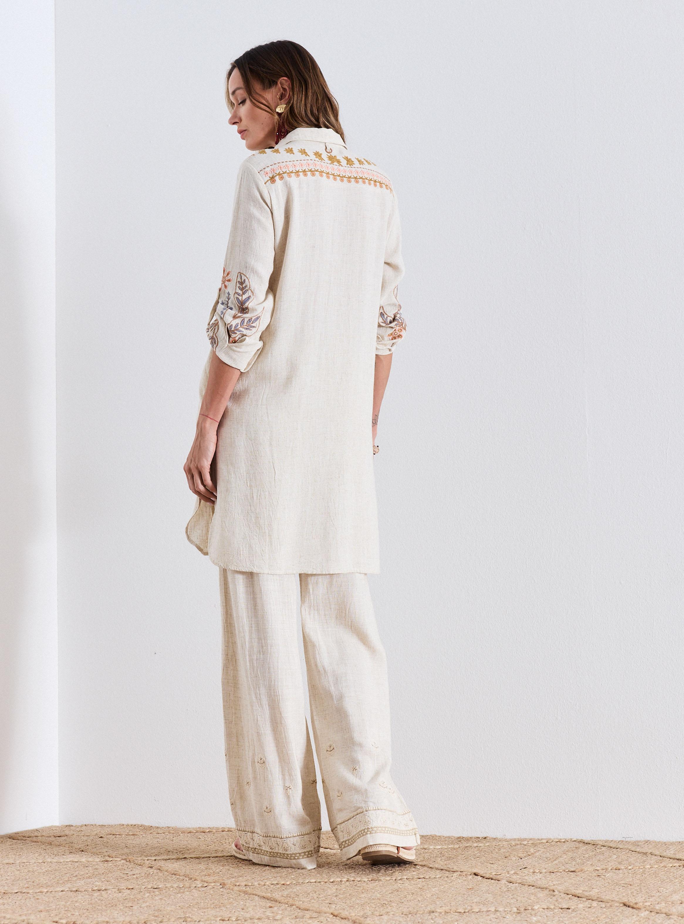 Blusa Detalle Bordado Delantero-5