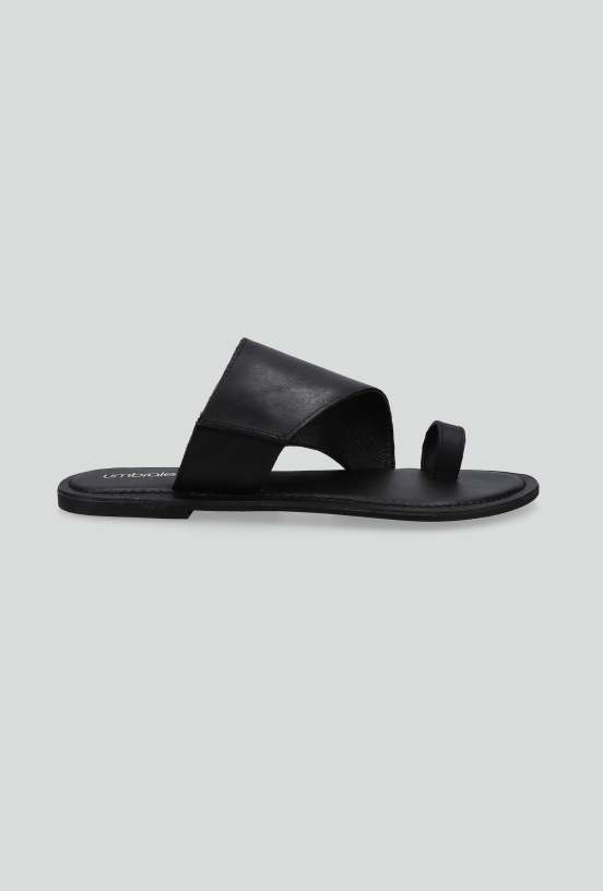 Sandalia con Dedo Tomado Cuero Mujer-4