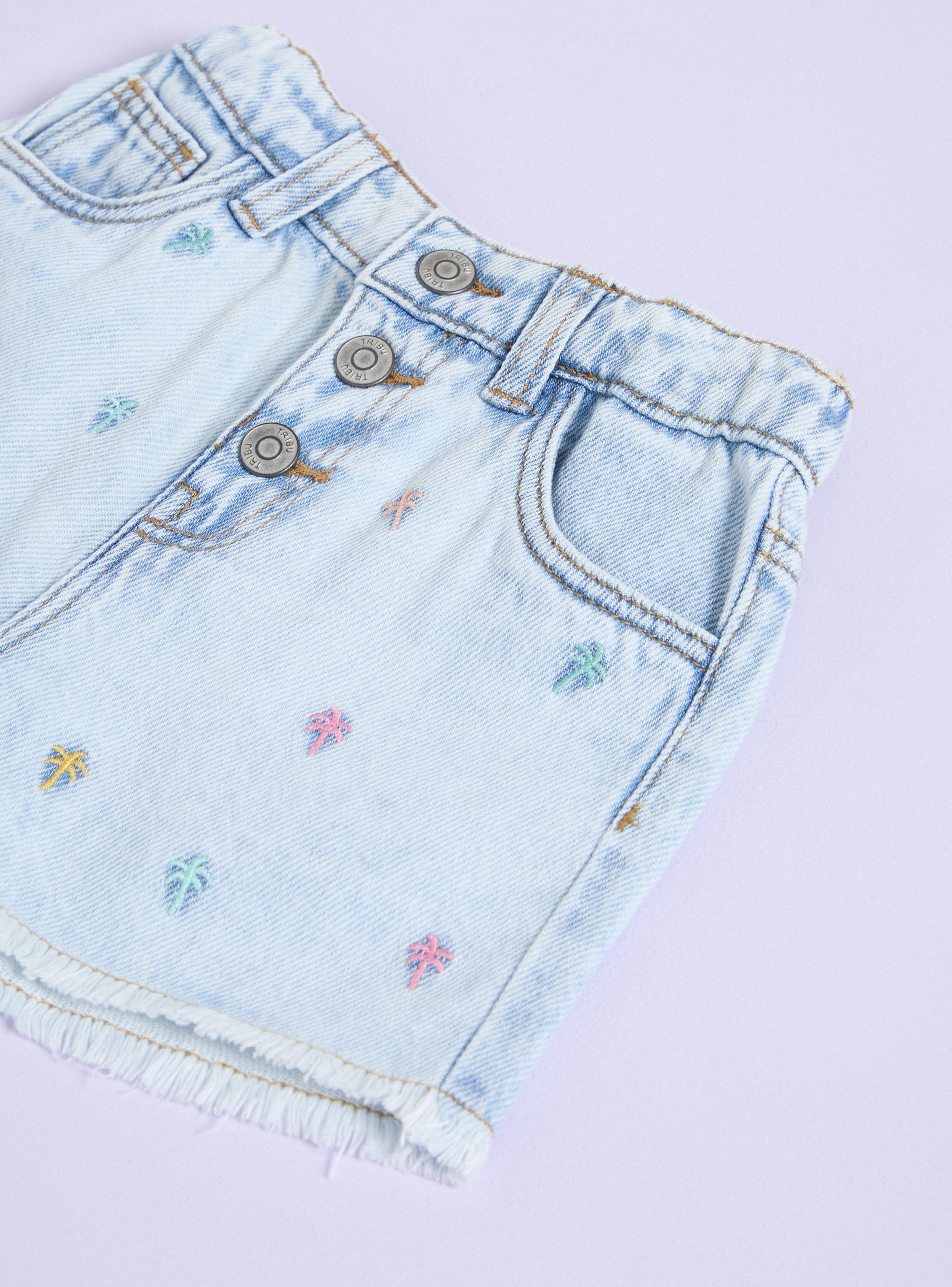 Short Denim con Bordados Palmeras-2
