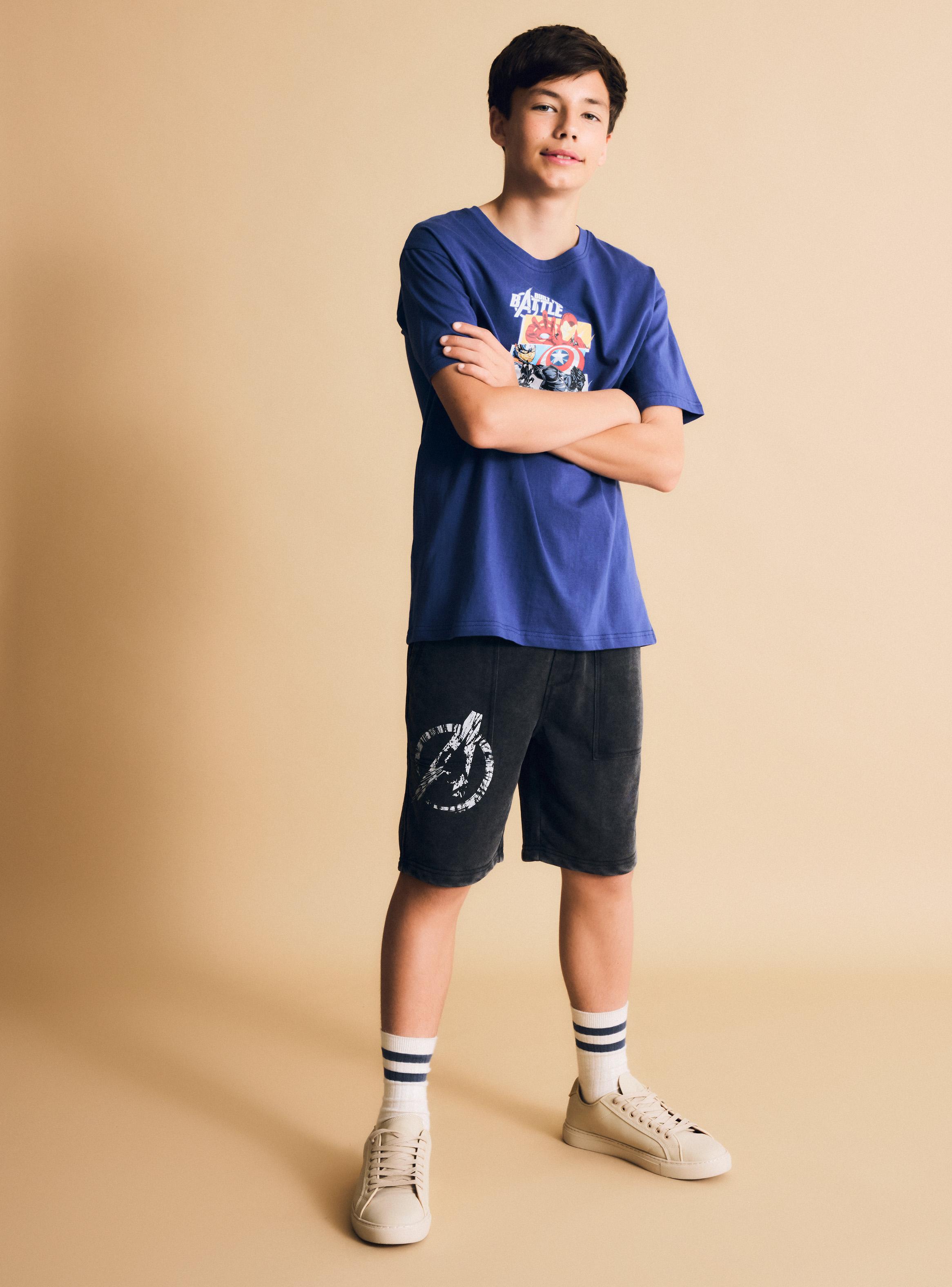 Short con Bolsillos y Estampado Avengers-3