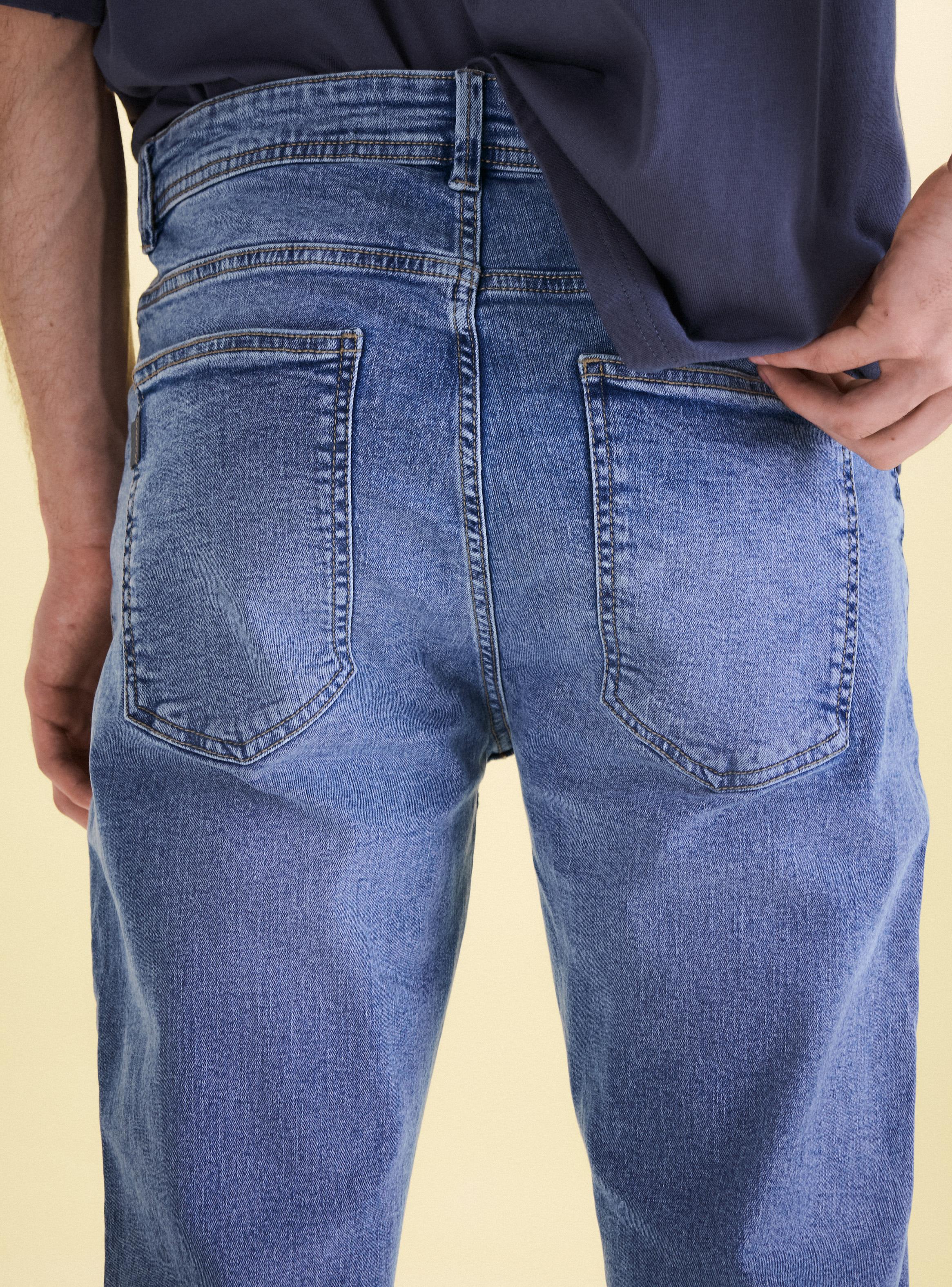 Jeans Focalizado Sin Roturas 1-3
