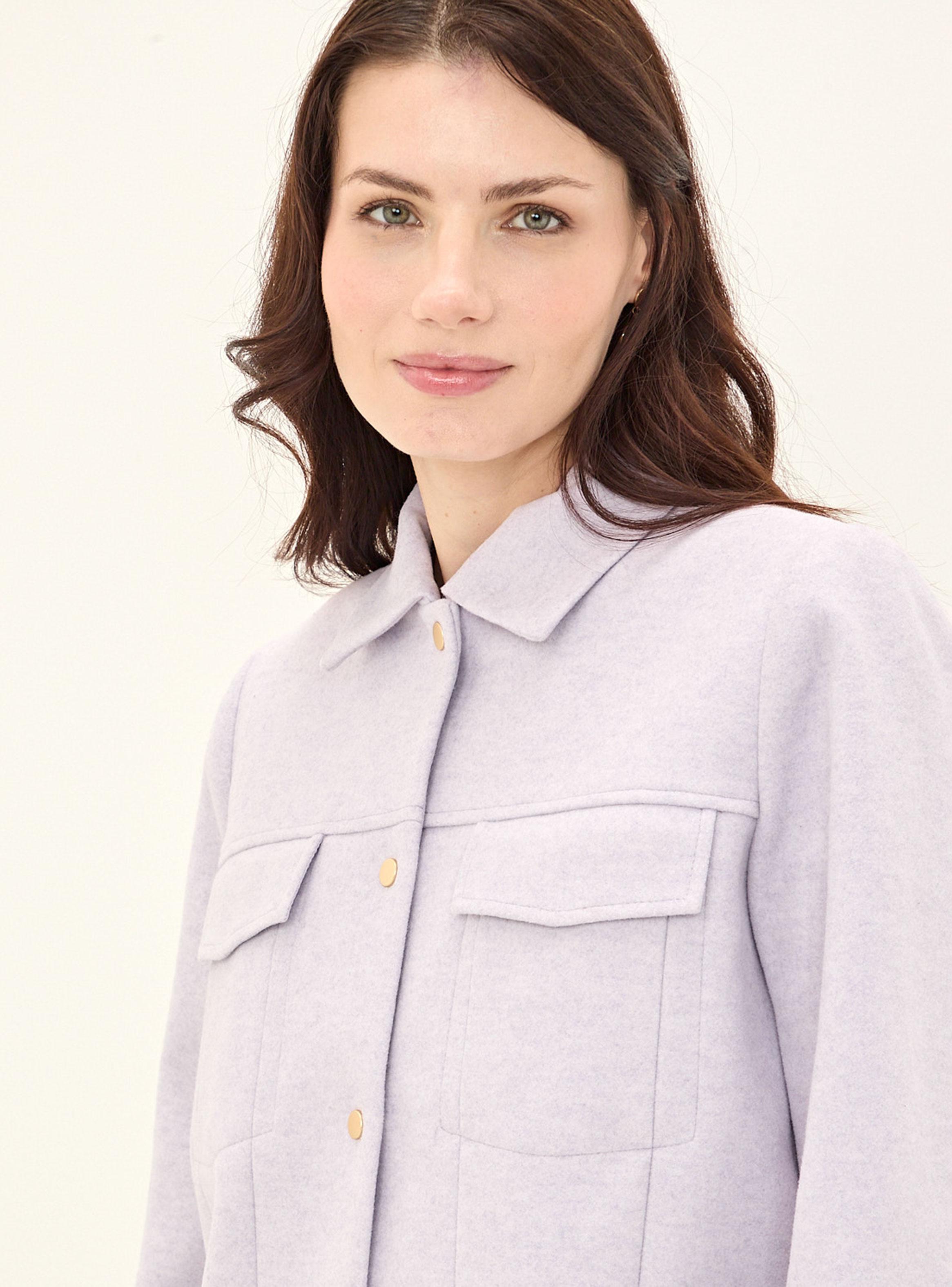 Chaqueta Corta de Muflón con Cuello y Bolsillo de Tapeta-2