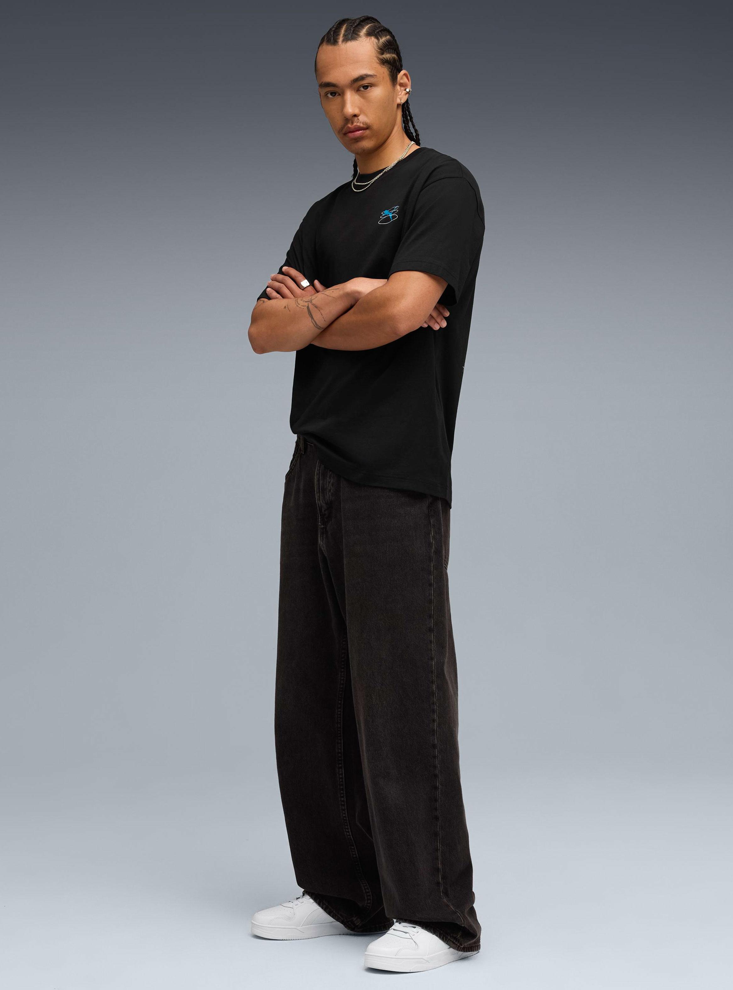 Polera Black Graphic Grid Tee-2