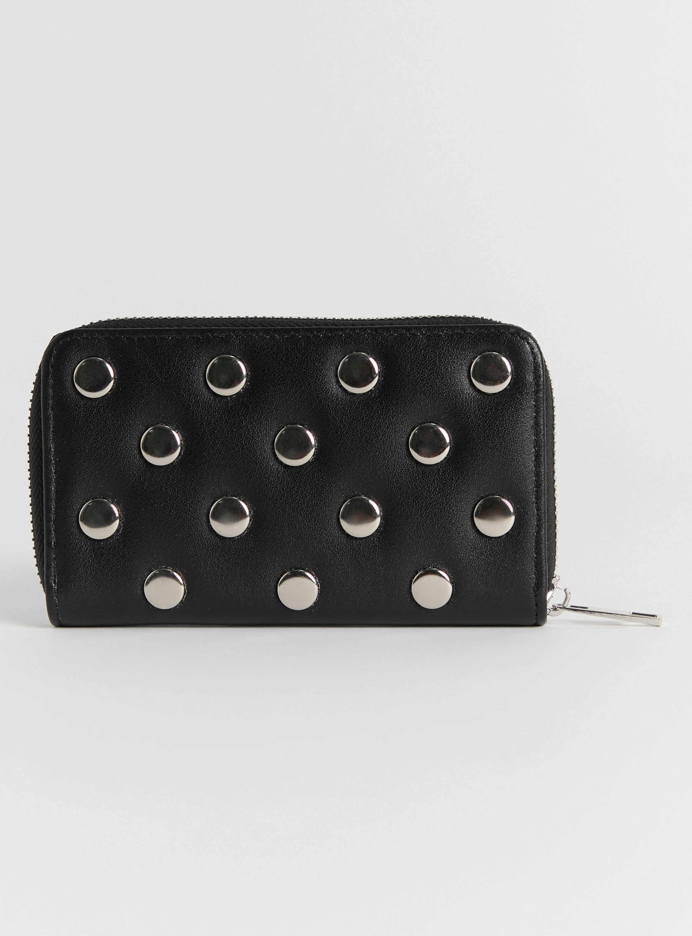 Billetera Suede con Tachas Grandes-1