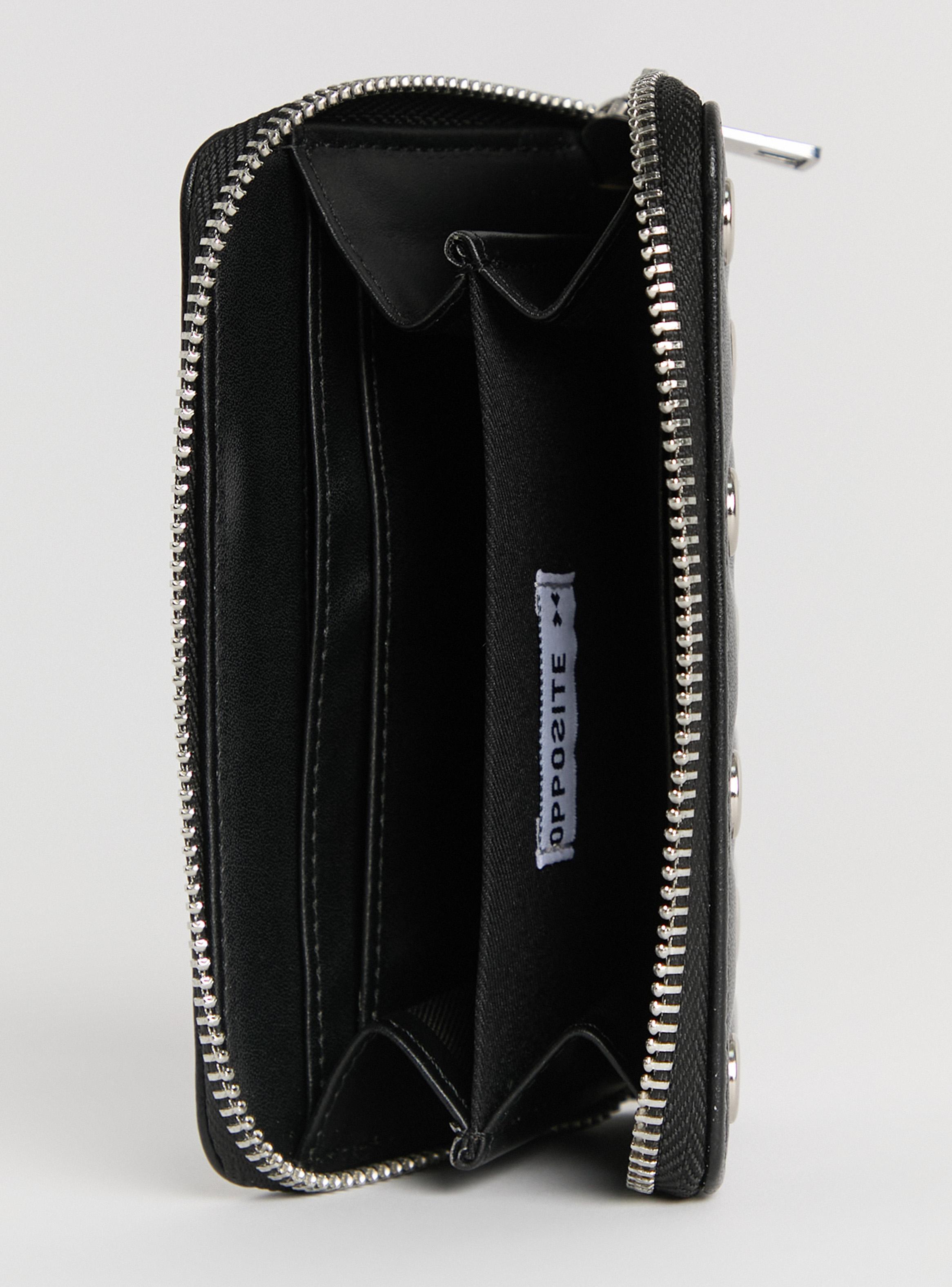 Billetera Suede con Tachas Grandes-2