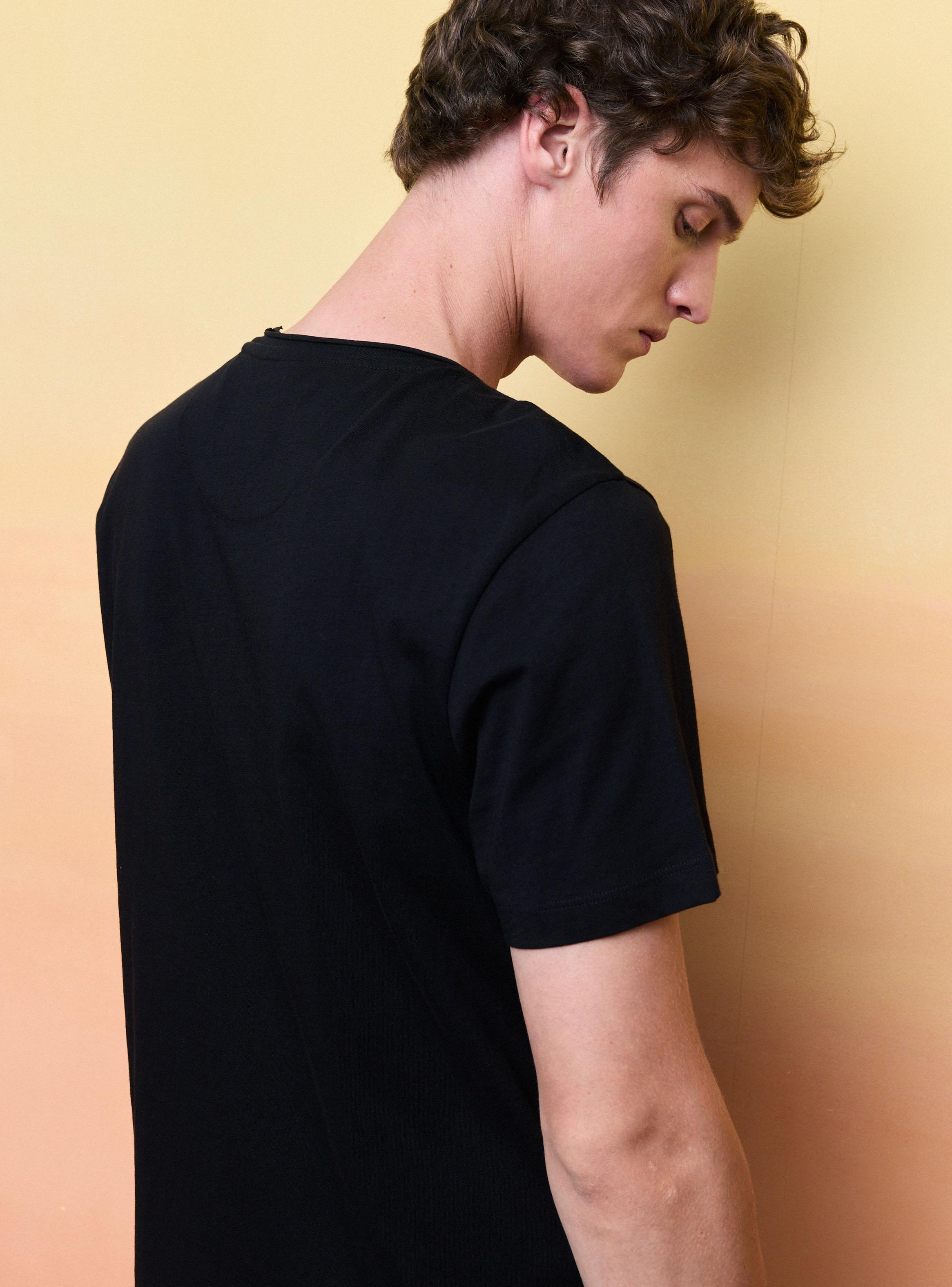 Polera Crew Neck Rolled Up-3