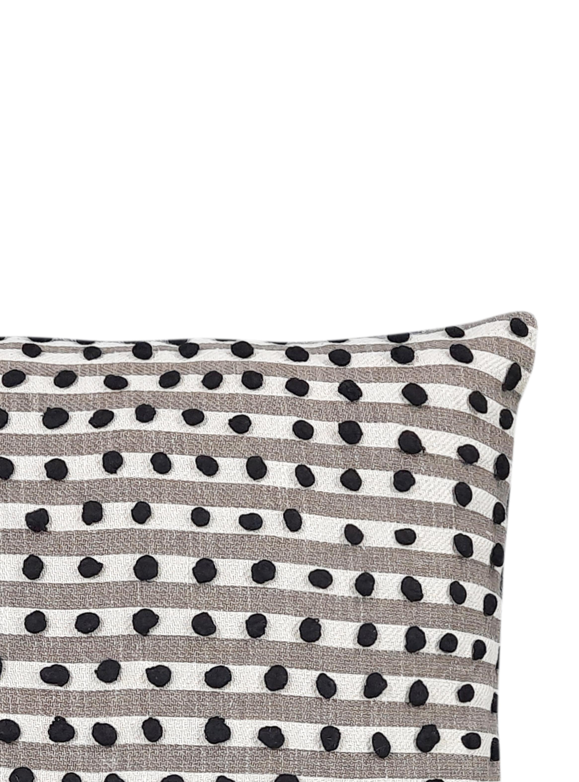 Cojín Tribal Relieve 50x50 cm Negro-2