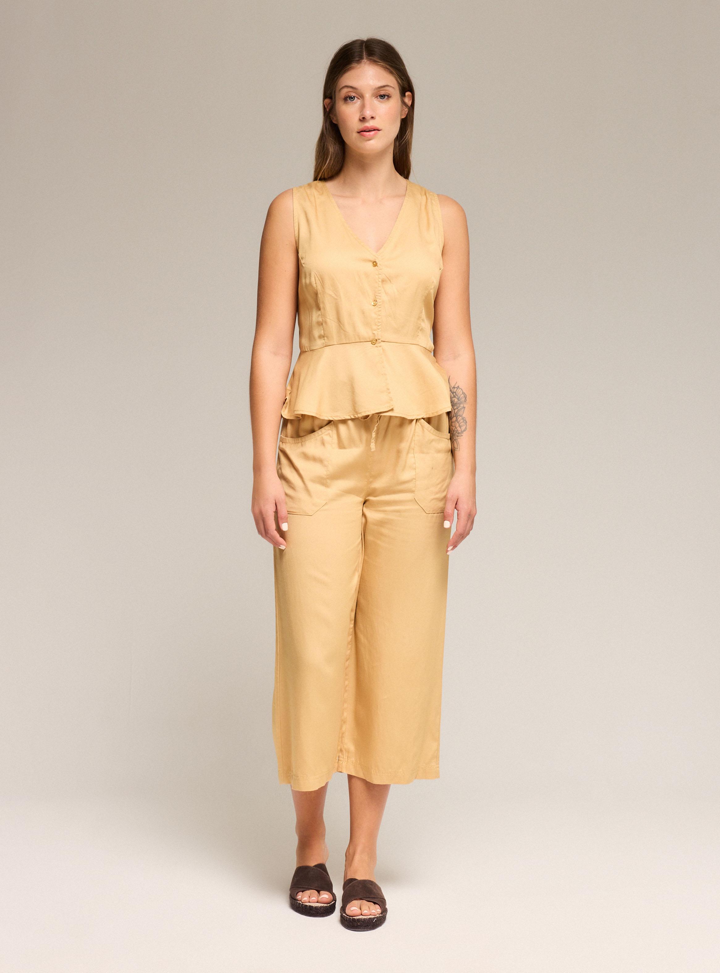 Pantalón Recto Corto-4