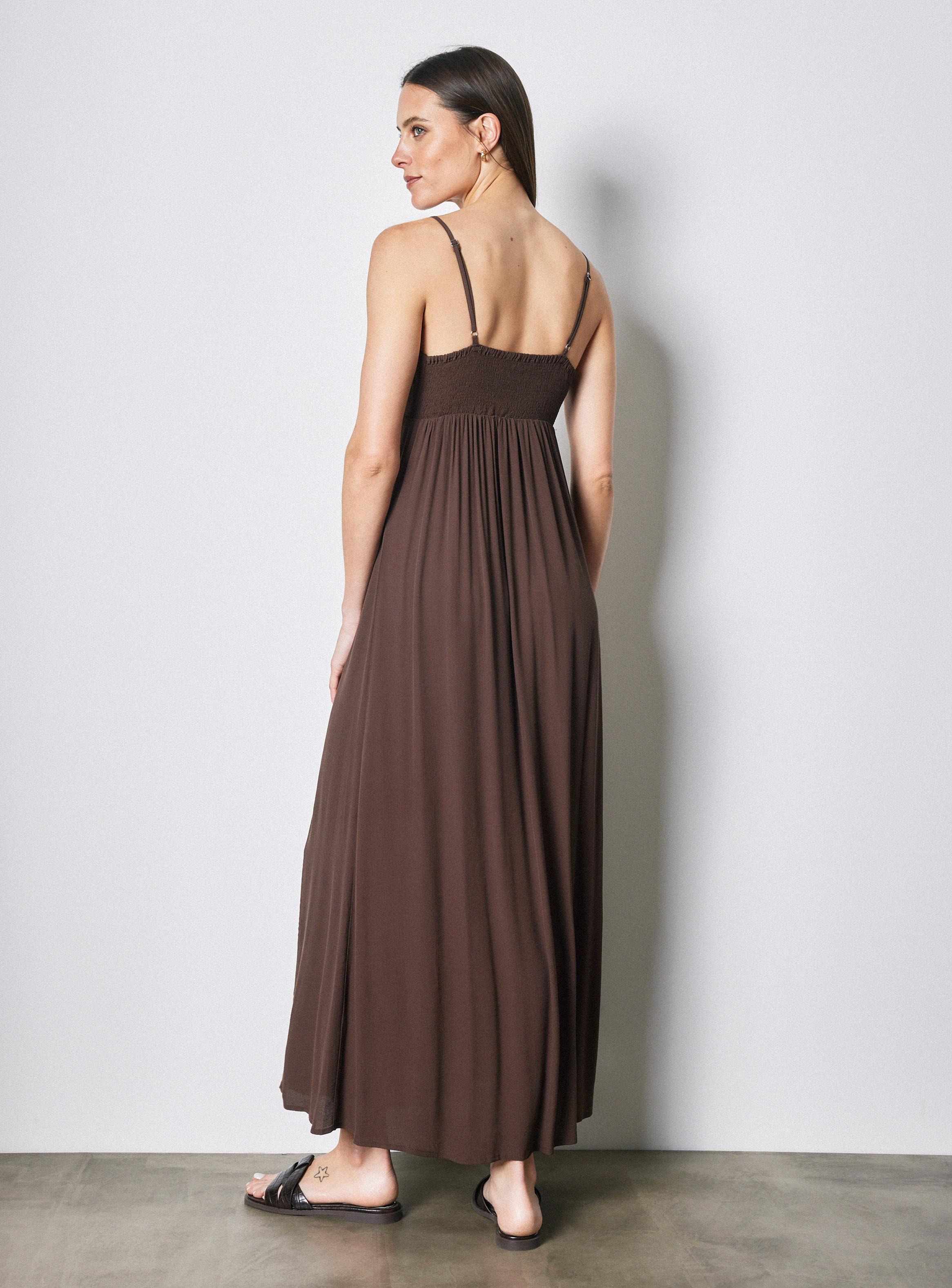 Vestido Maxi con Escote V y Pabilos Finos-5