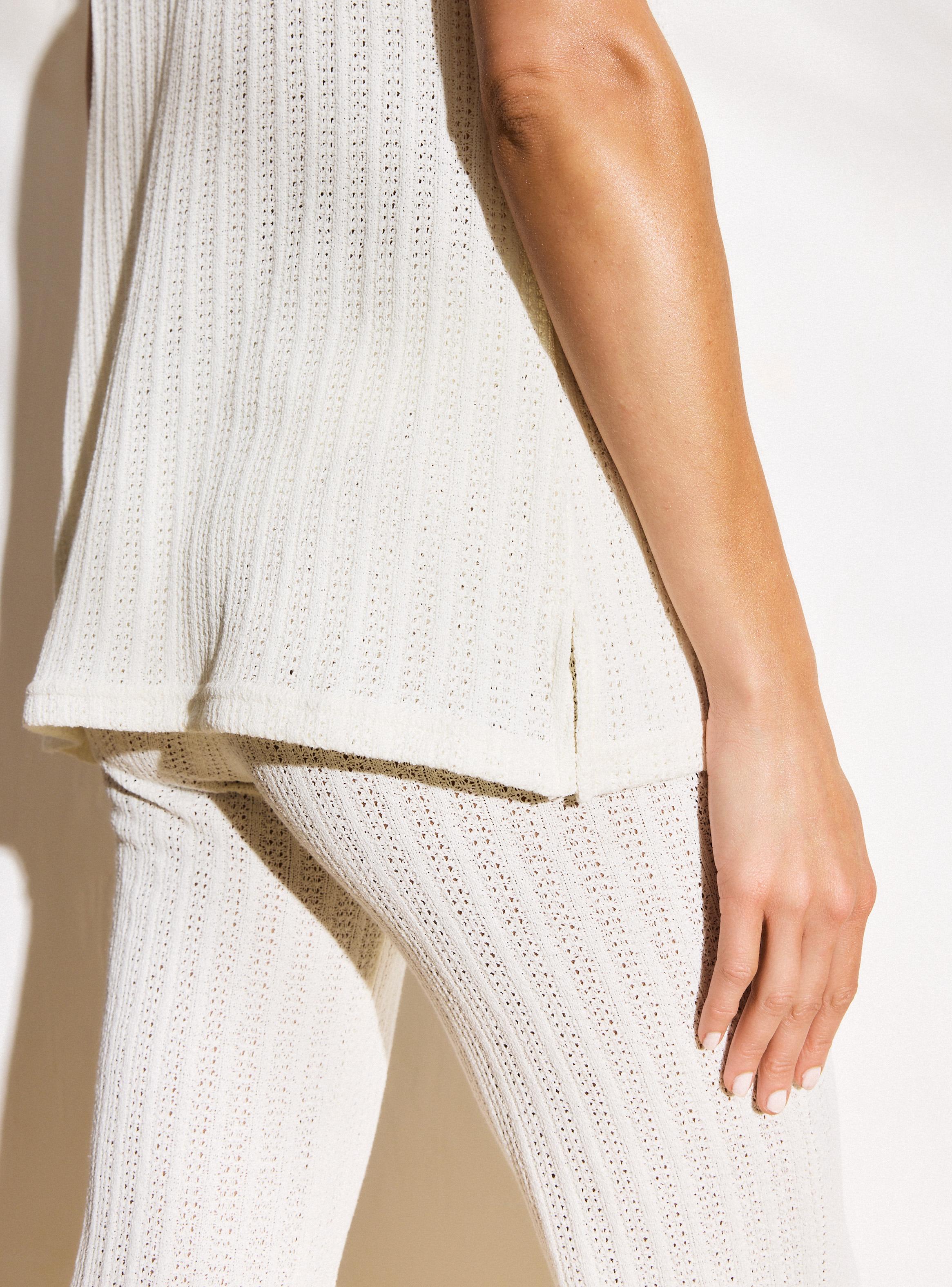 Polera Tejida sin Mangas con Botones-3