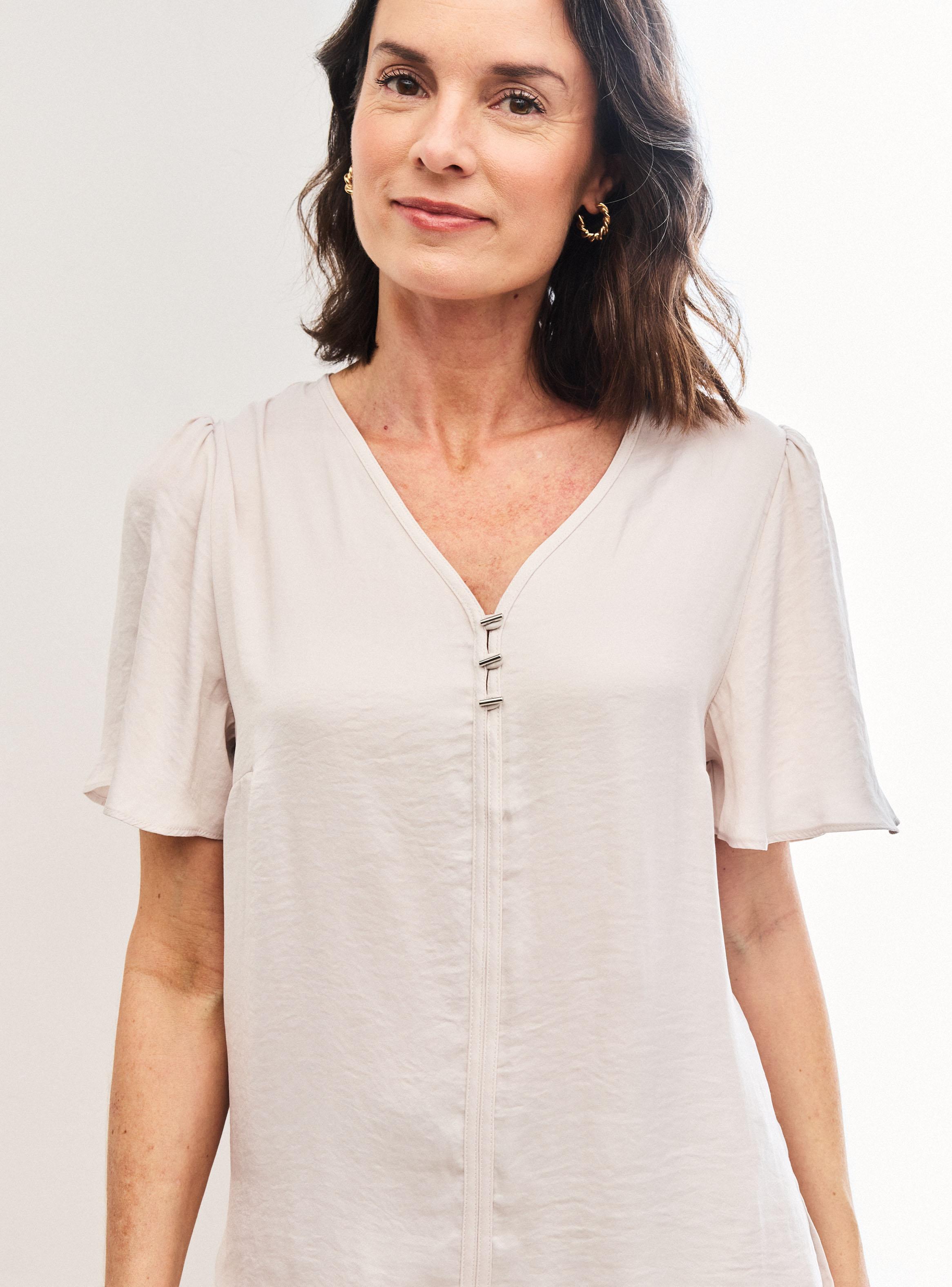 Blusa Manga Amplia Botones Metálicos-2