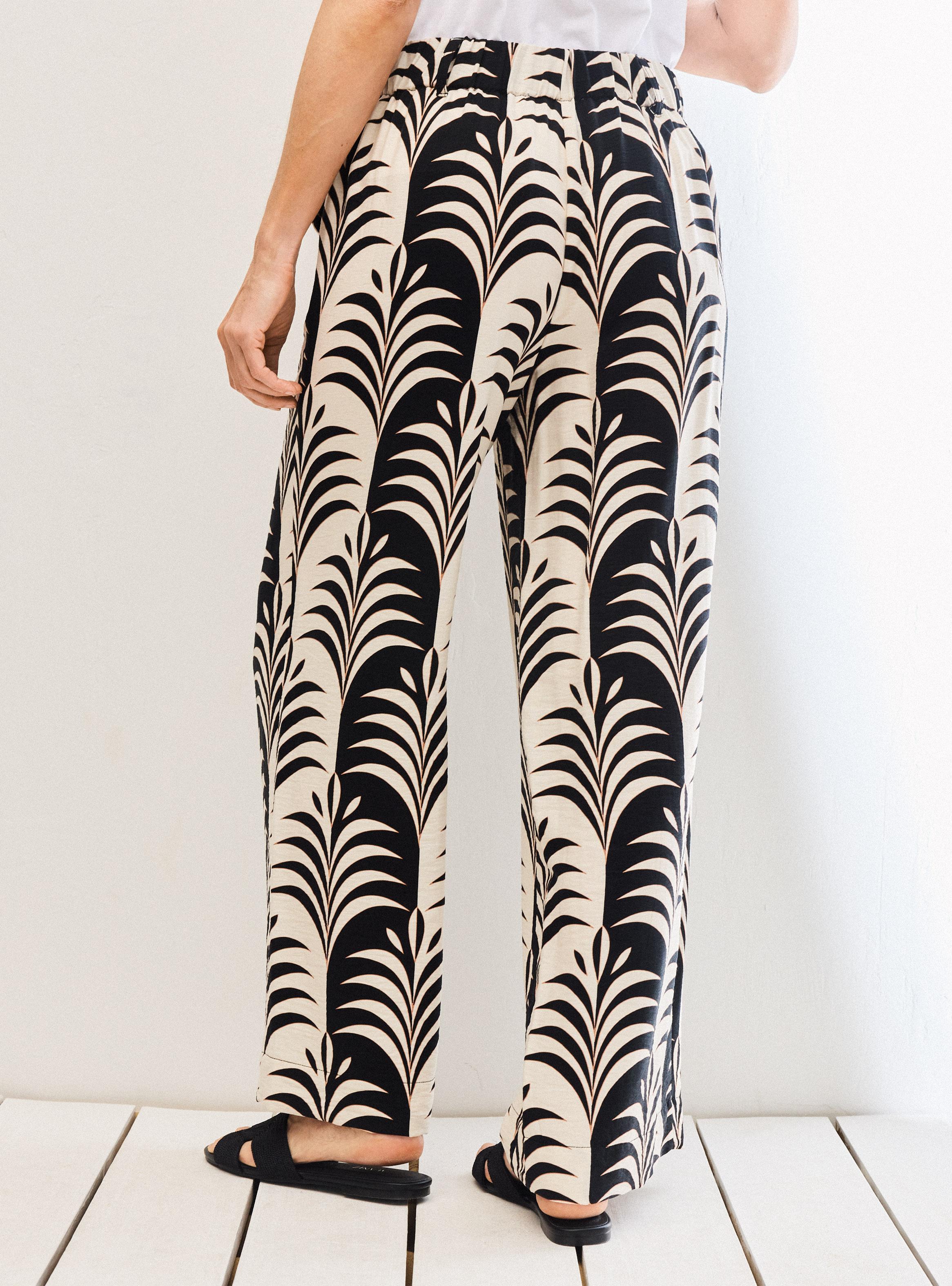 Pantalón Fluido Wide Leg con Bolsillos Laterales-1