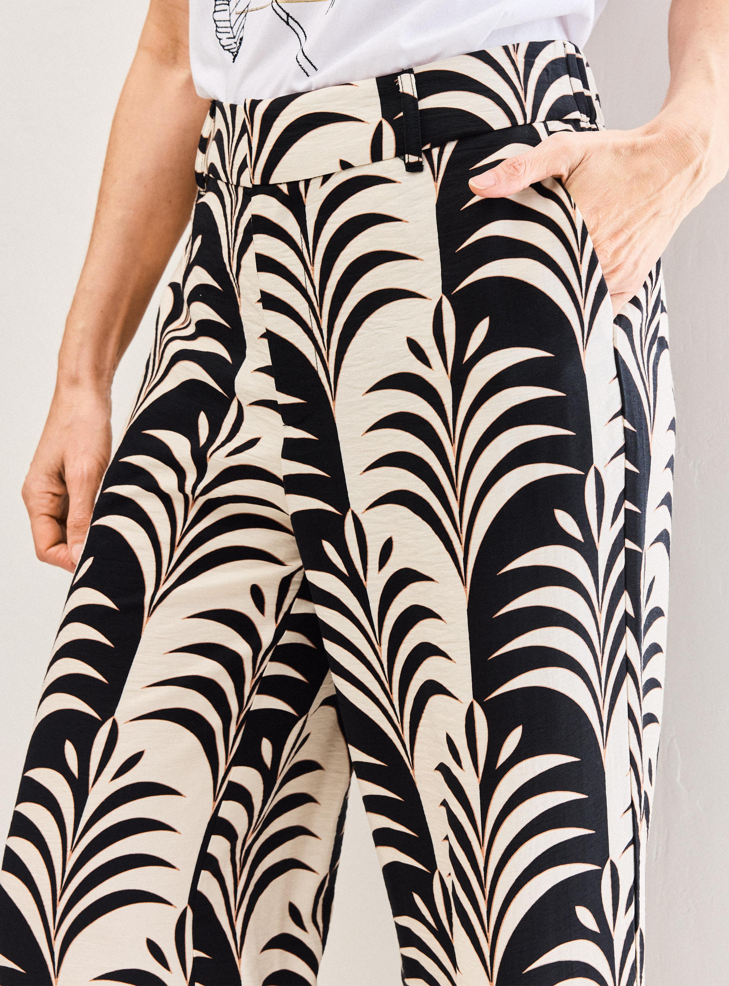 Pantalón Fluido Wide Leg con Bolsillos Laterales-2