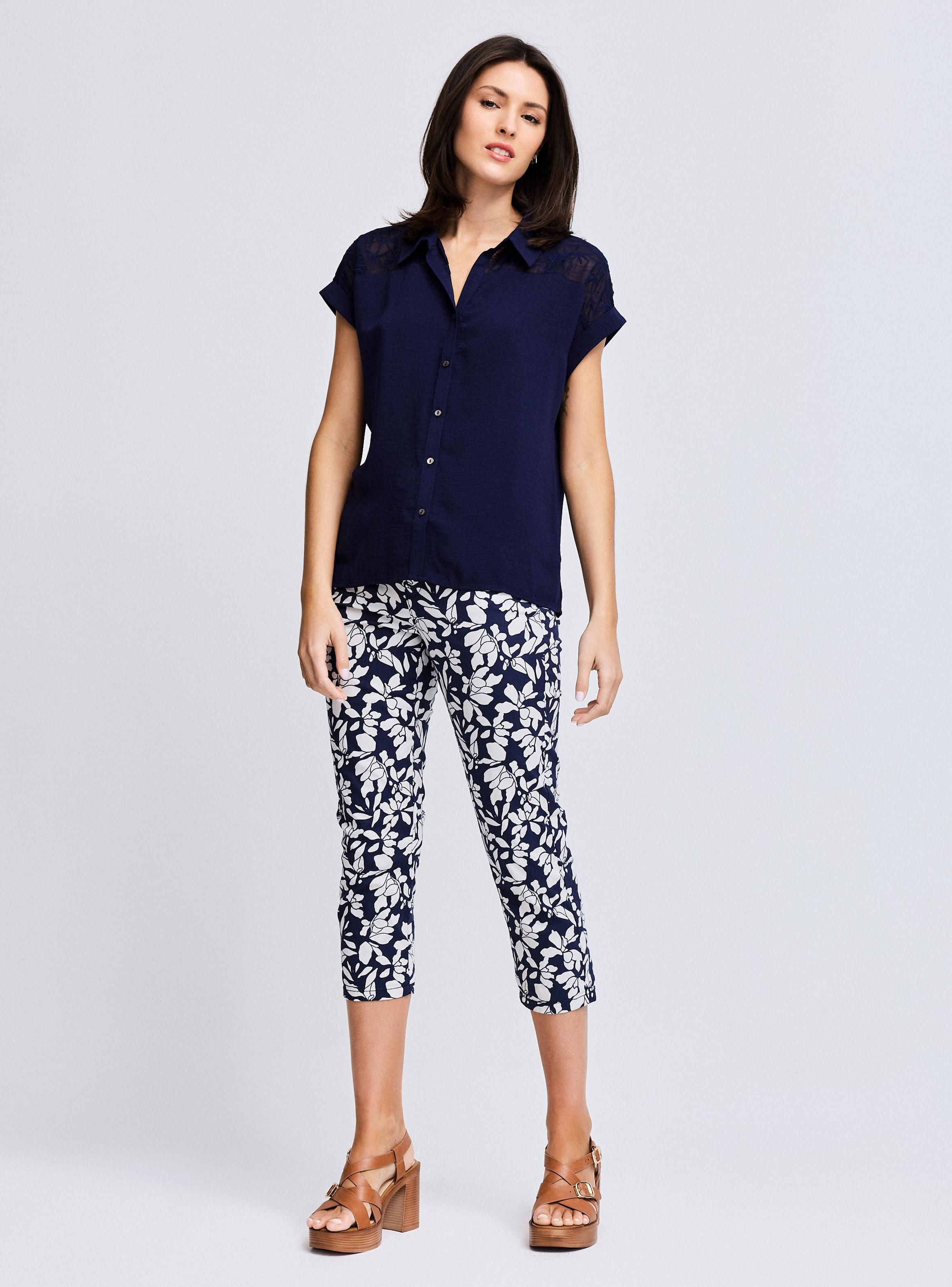 Blusa Camisera con Bordado en Hombros-4