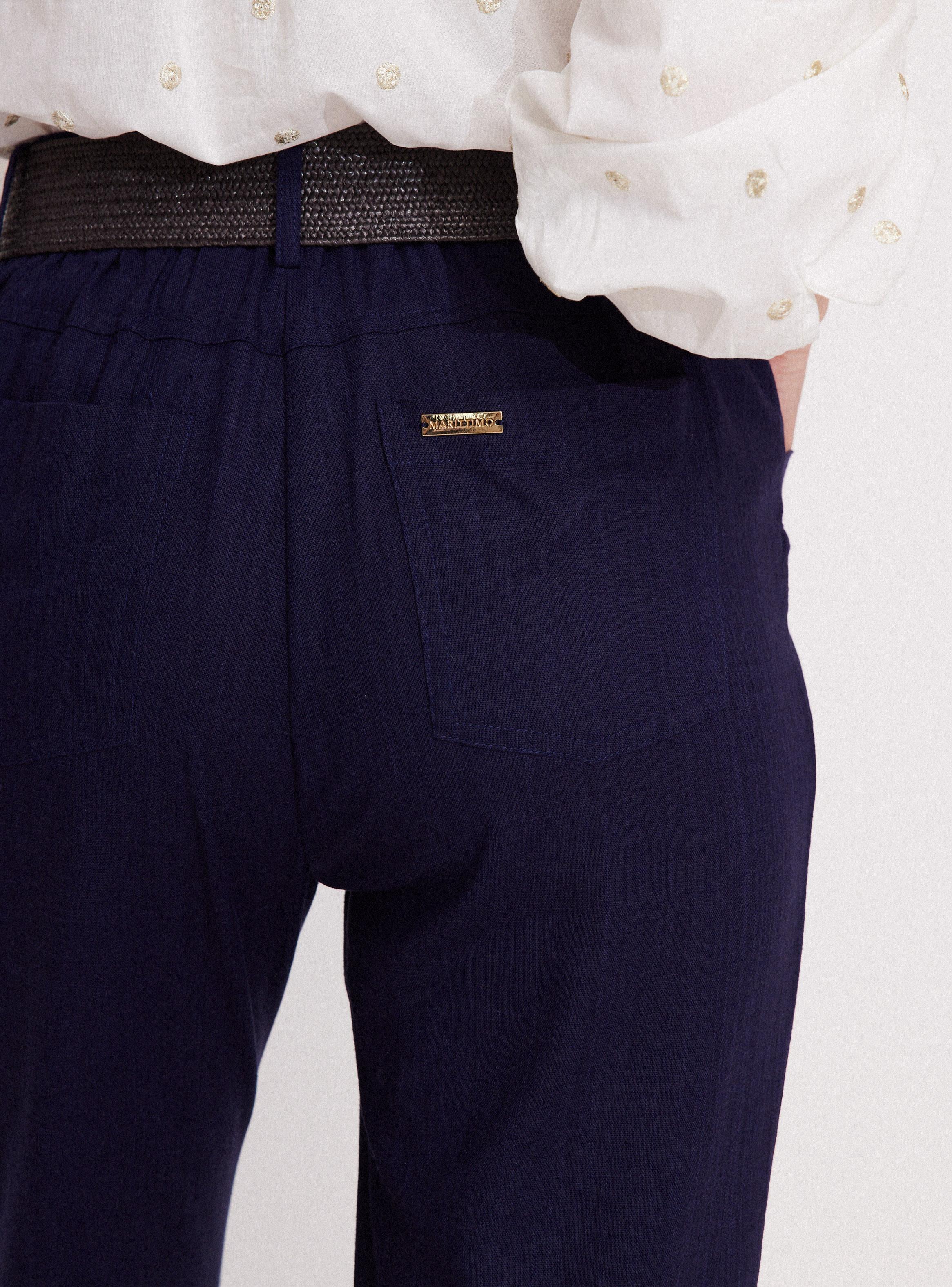 Pantalón Capri con Lino y Cinturón-3