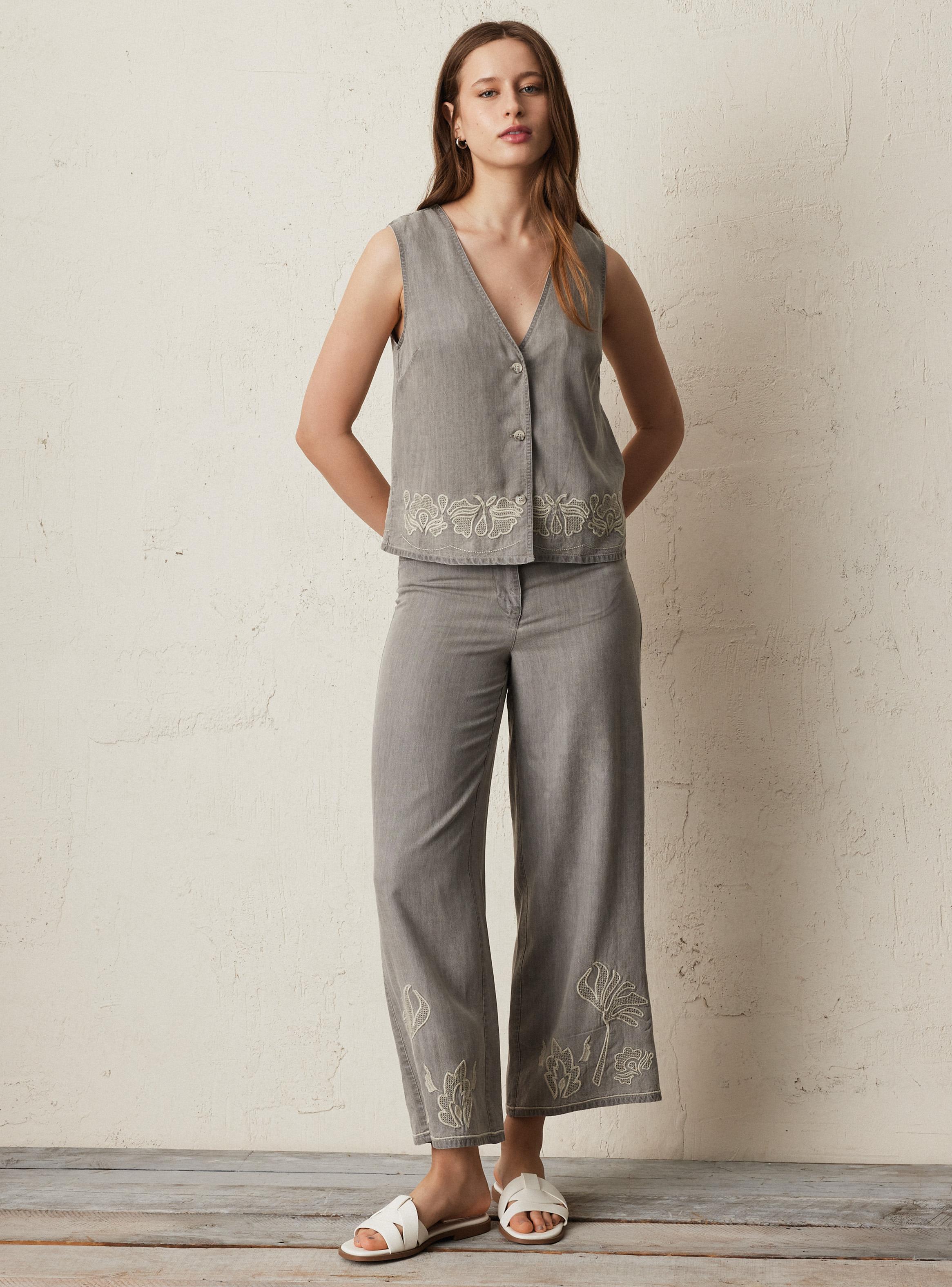 Blusa Vest de Mezclilla Bordado-4