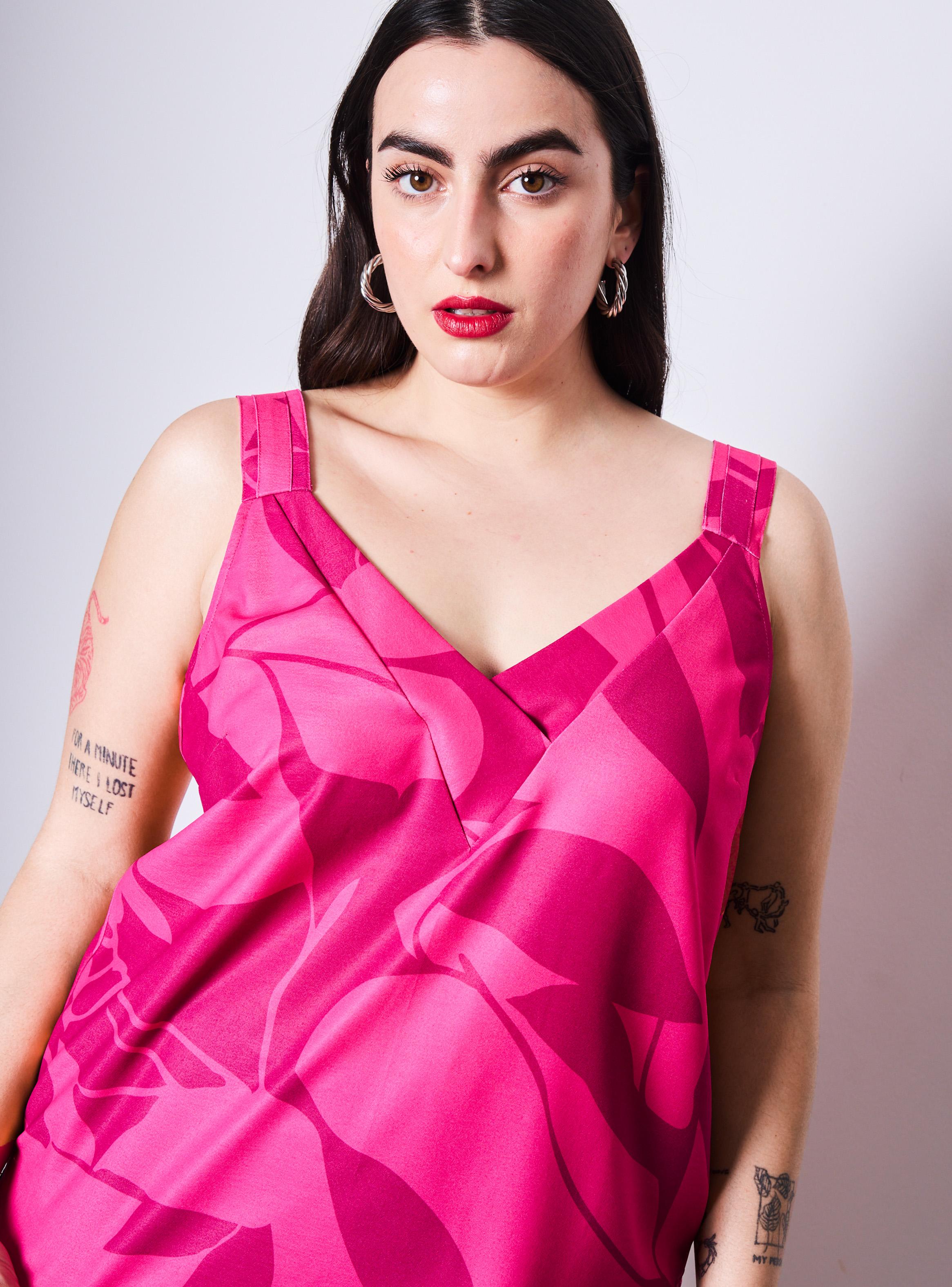 Blusa Estampada sin Mangas Pabilos Gruesos-2