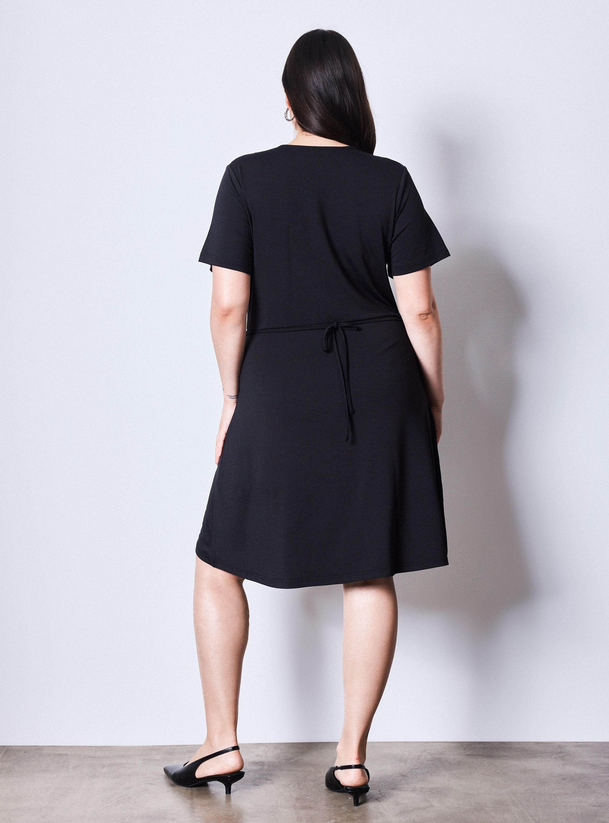 Vestido Cruzado con Botones en Falda-5