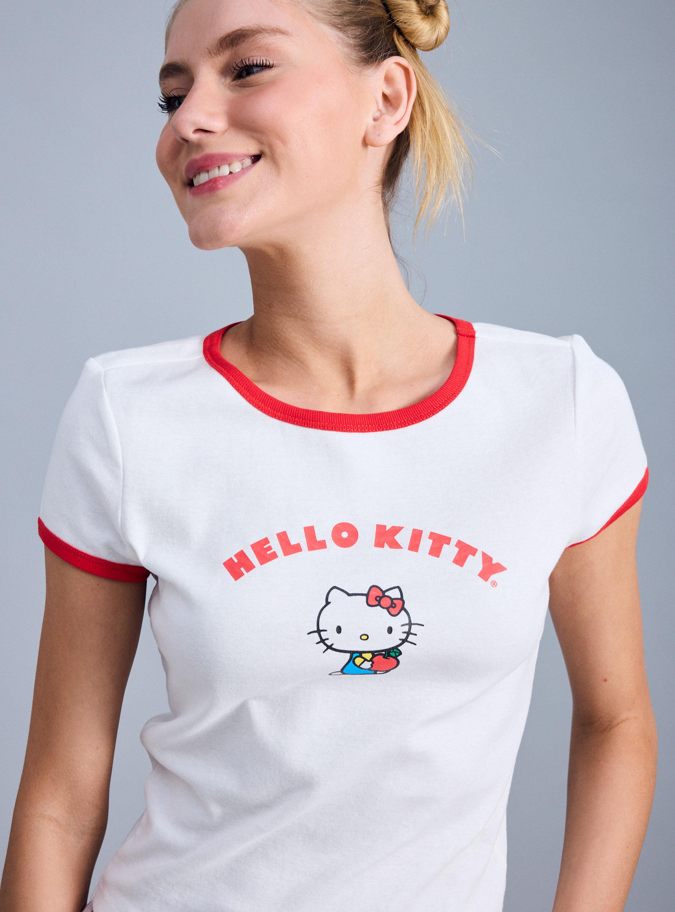 Polera Licencia con Piping Contratono-2