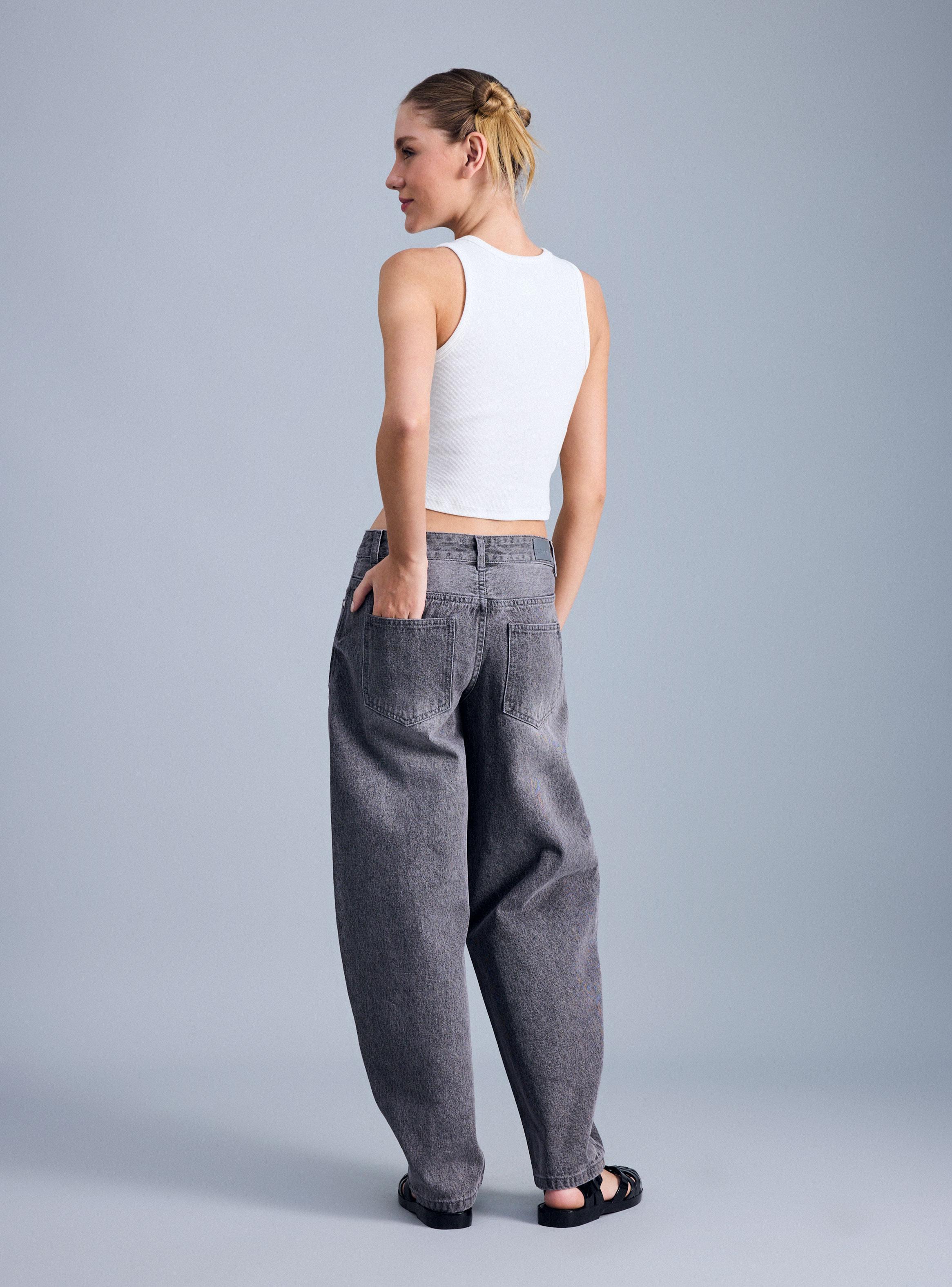 Polera Licencia con Bordado-5