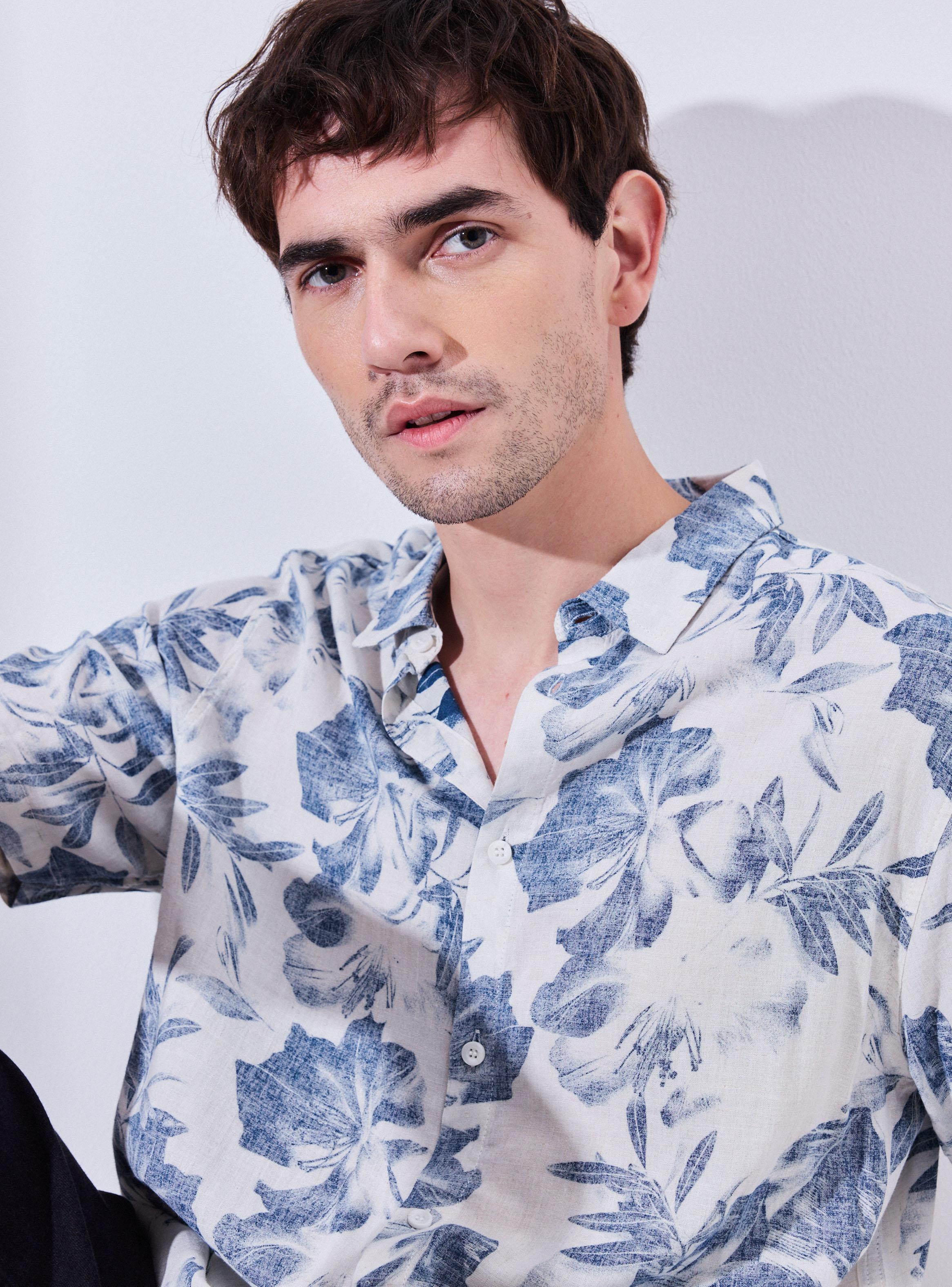 Camisa Estampado Reverse Hojas-3