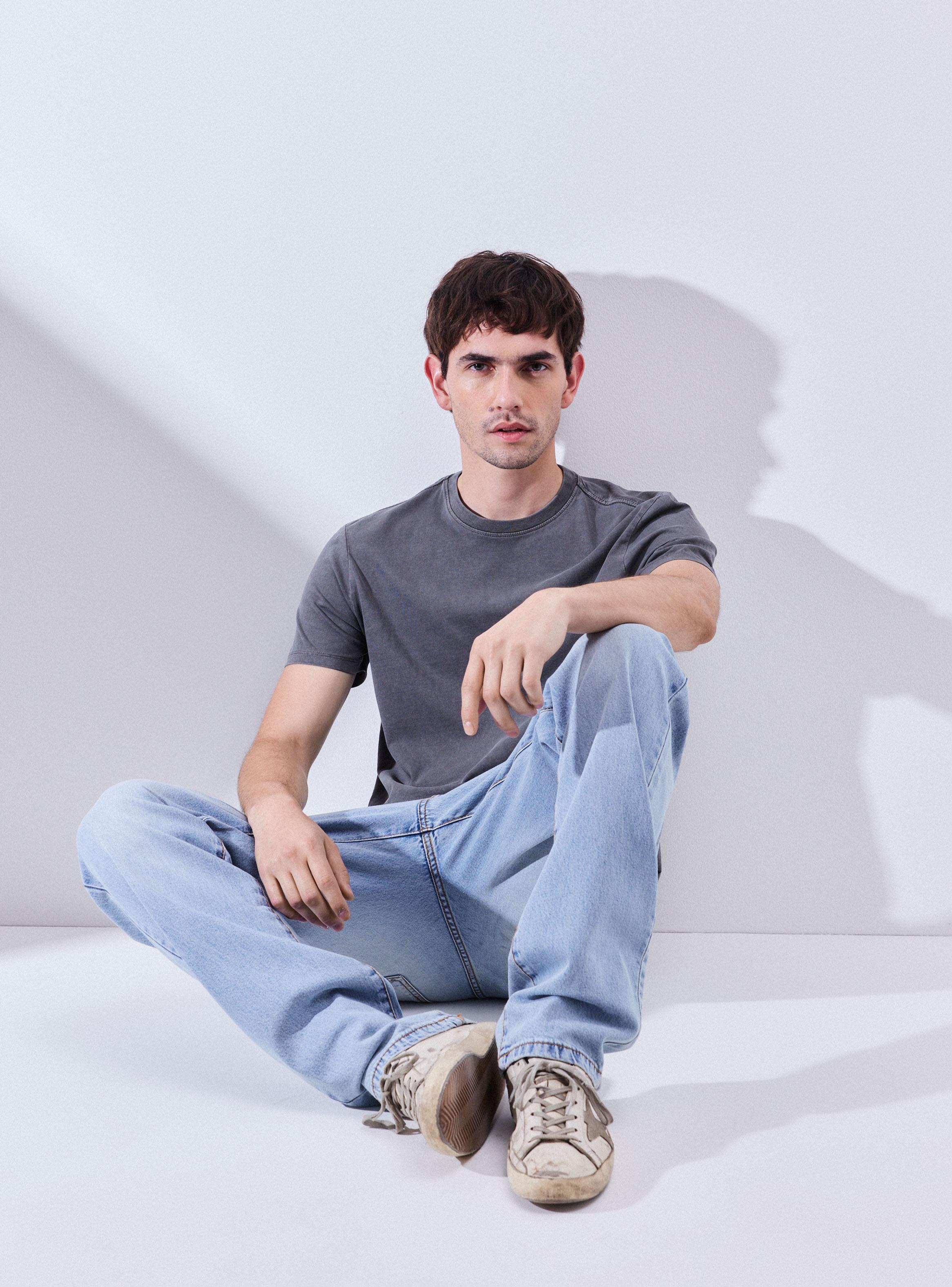 Polera Básica Lavada Regular Fit-4