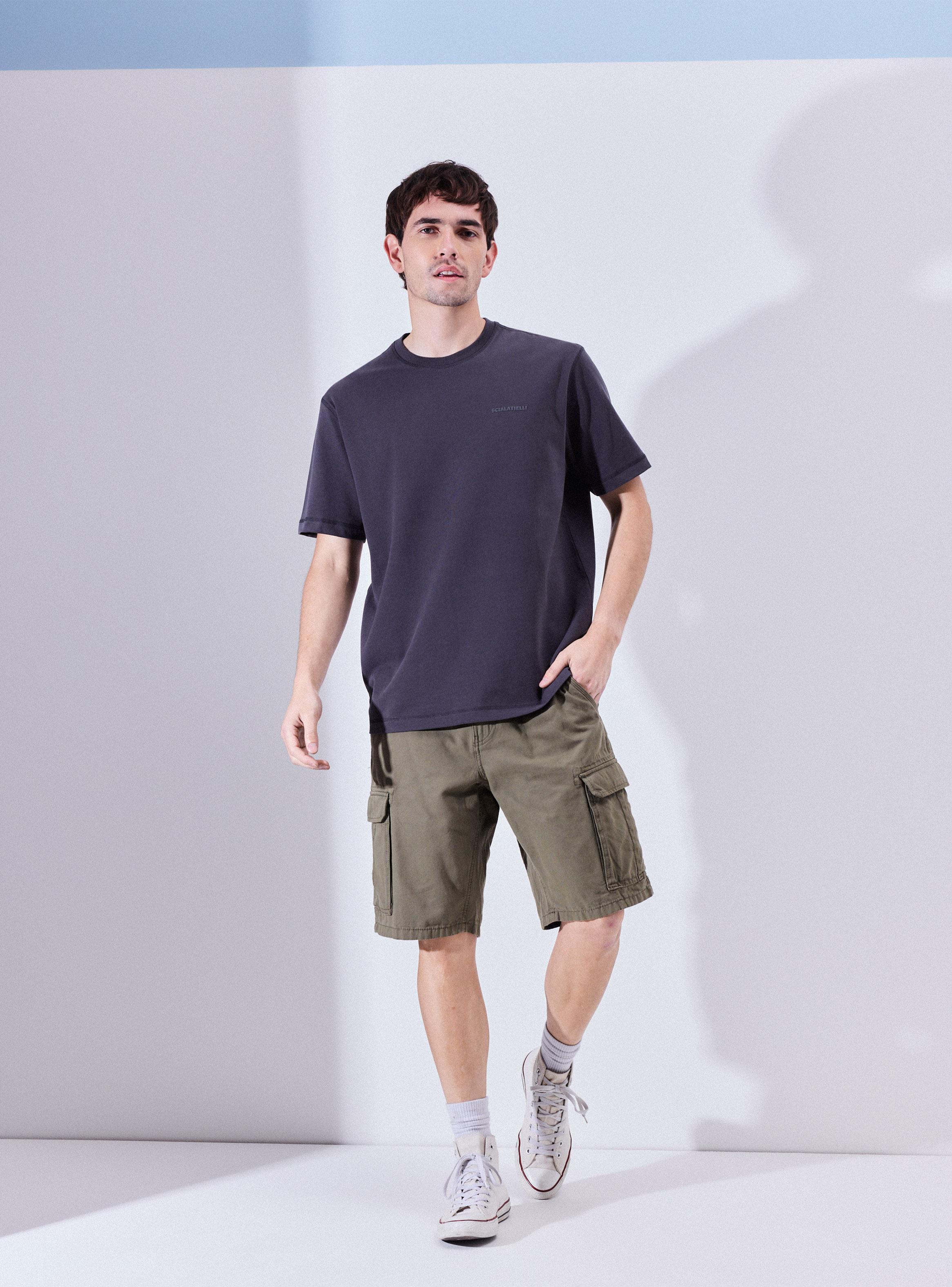 Polera Estampado Texto Espalda-4