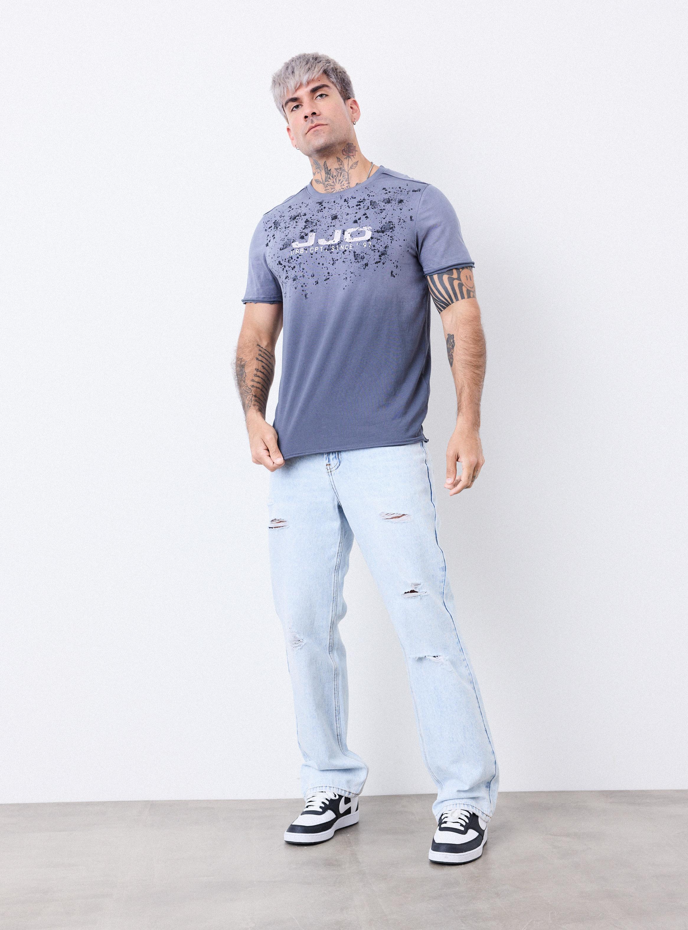 Polera Gradiente con Estampado 3D en Folia-4