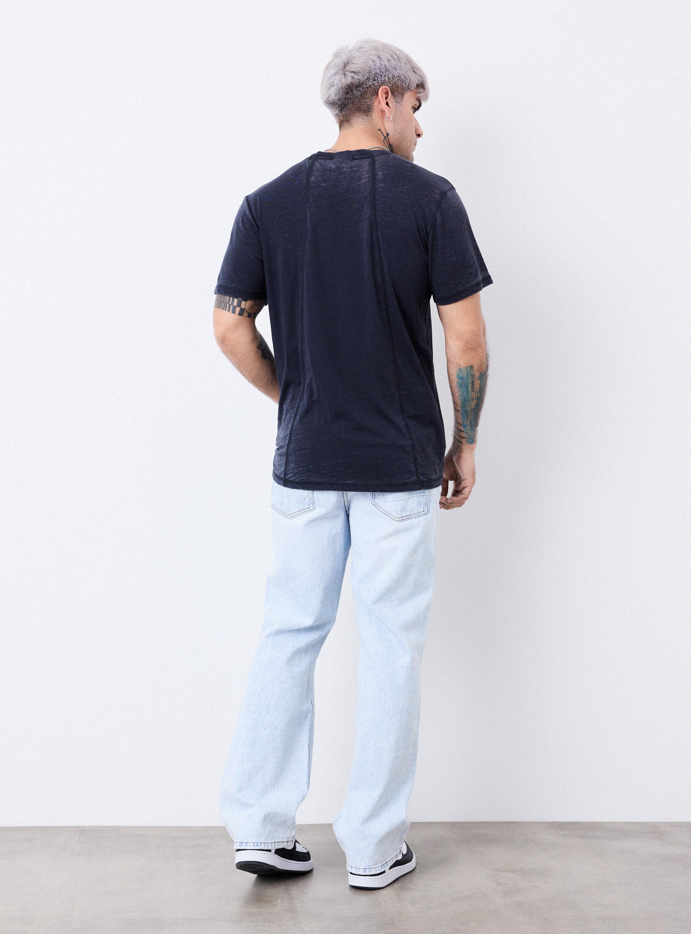 Polera con Lavado Burn Out Estampada-5