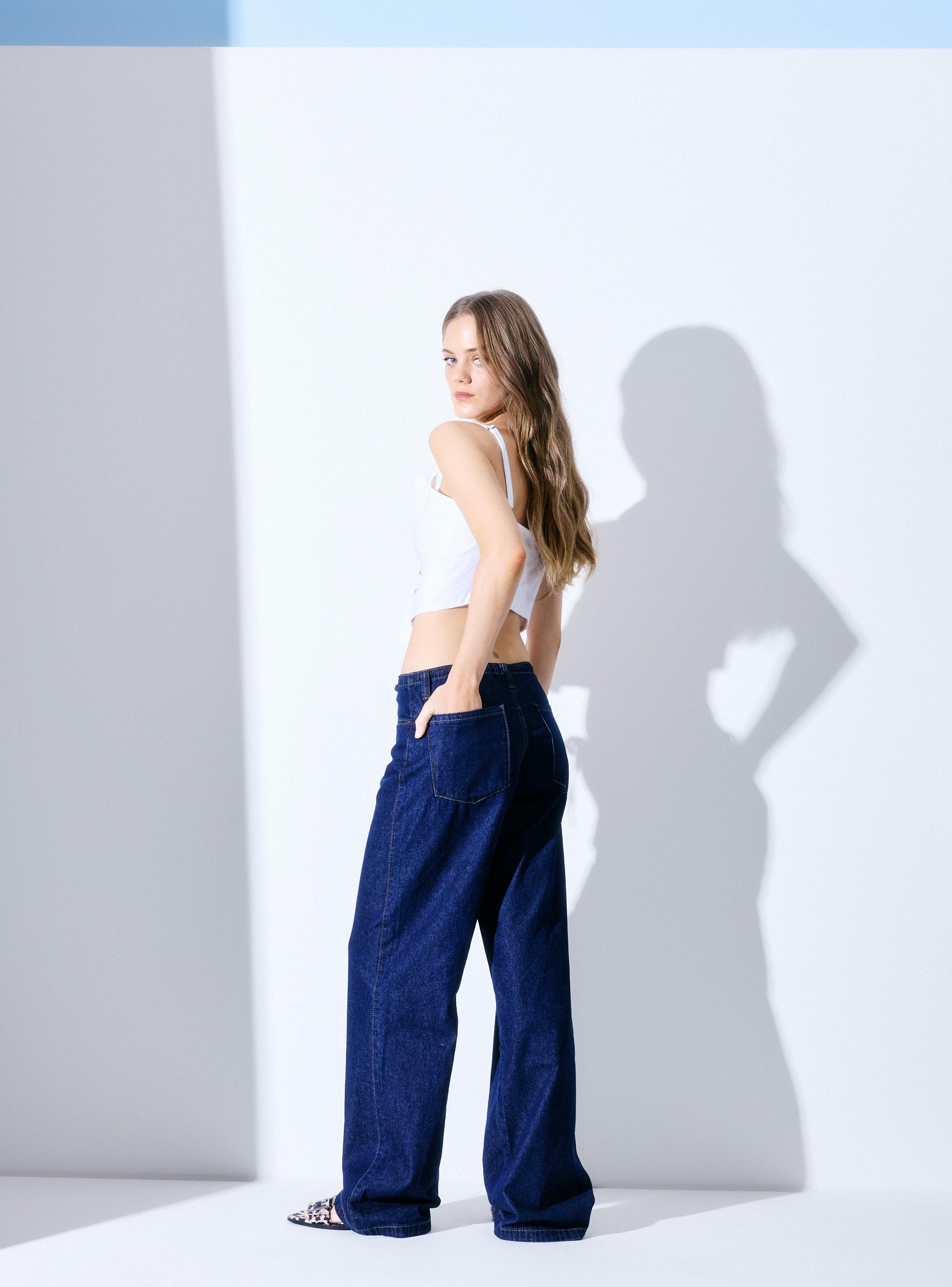 Jeans Amarra en la Cintura-5