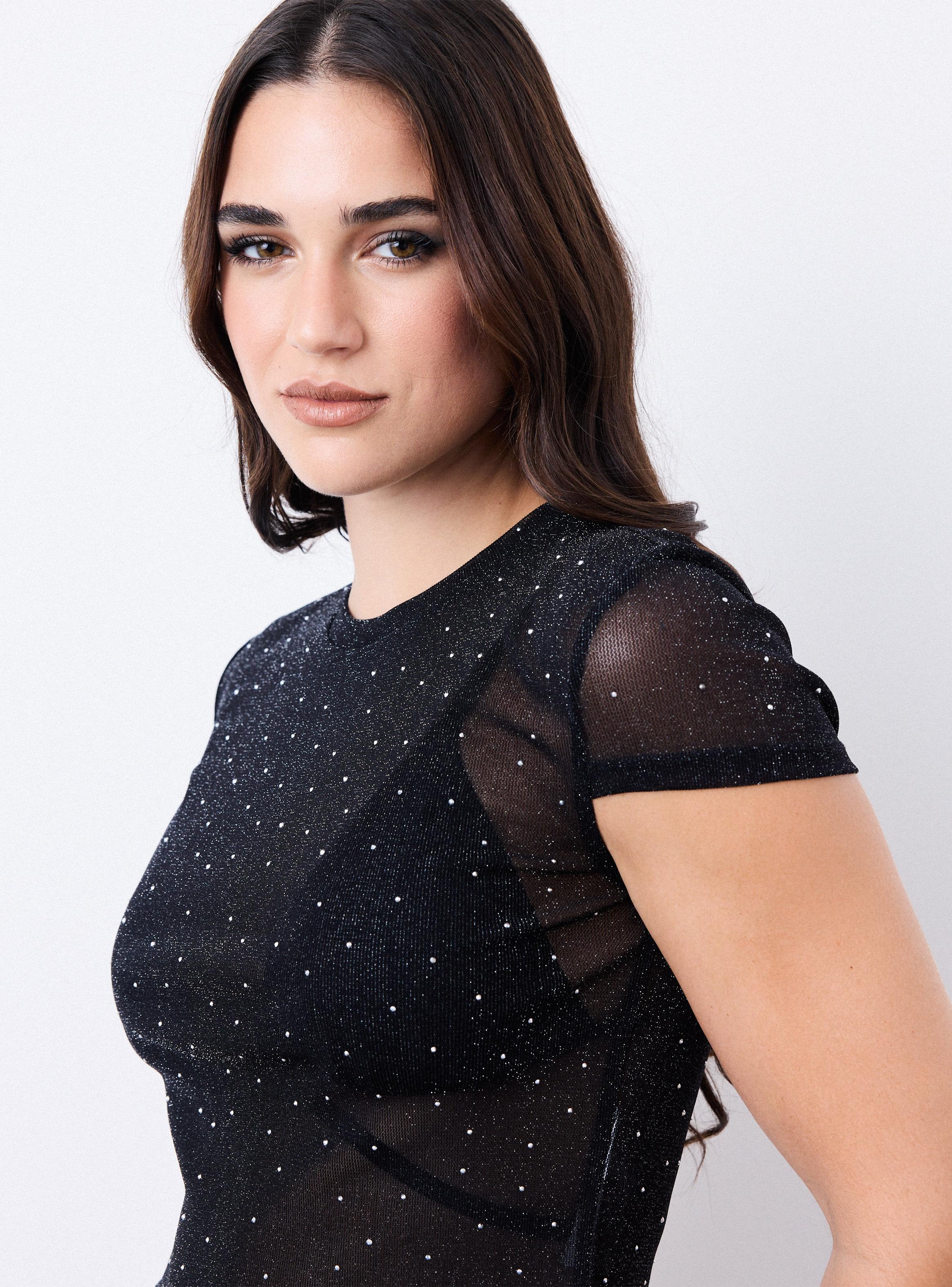 Polera Baby Tee Tela Malla Lurex con Strass Metálicos-2