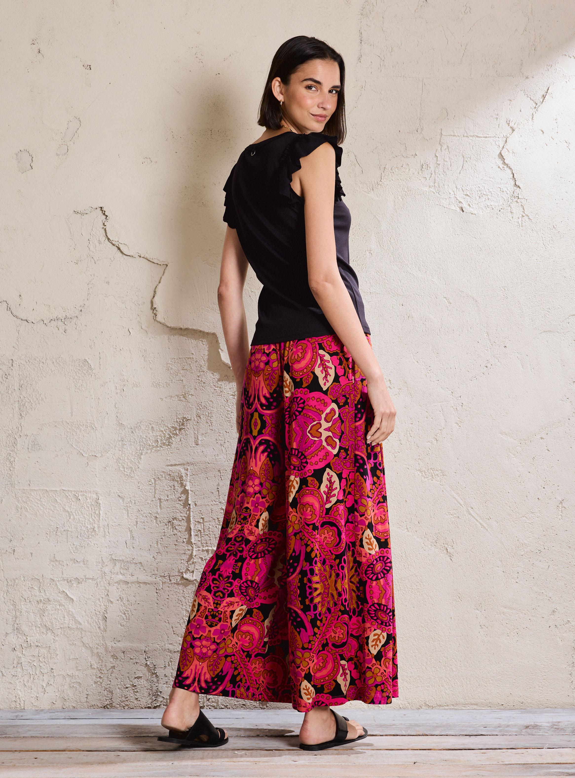 Polera Estilo Básico con Mangas de Volante-5