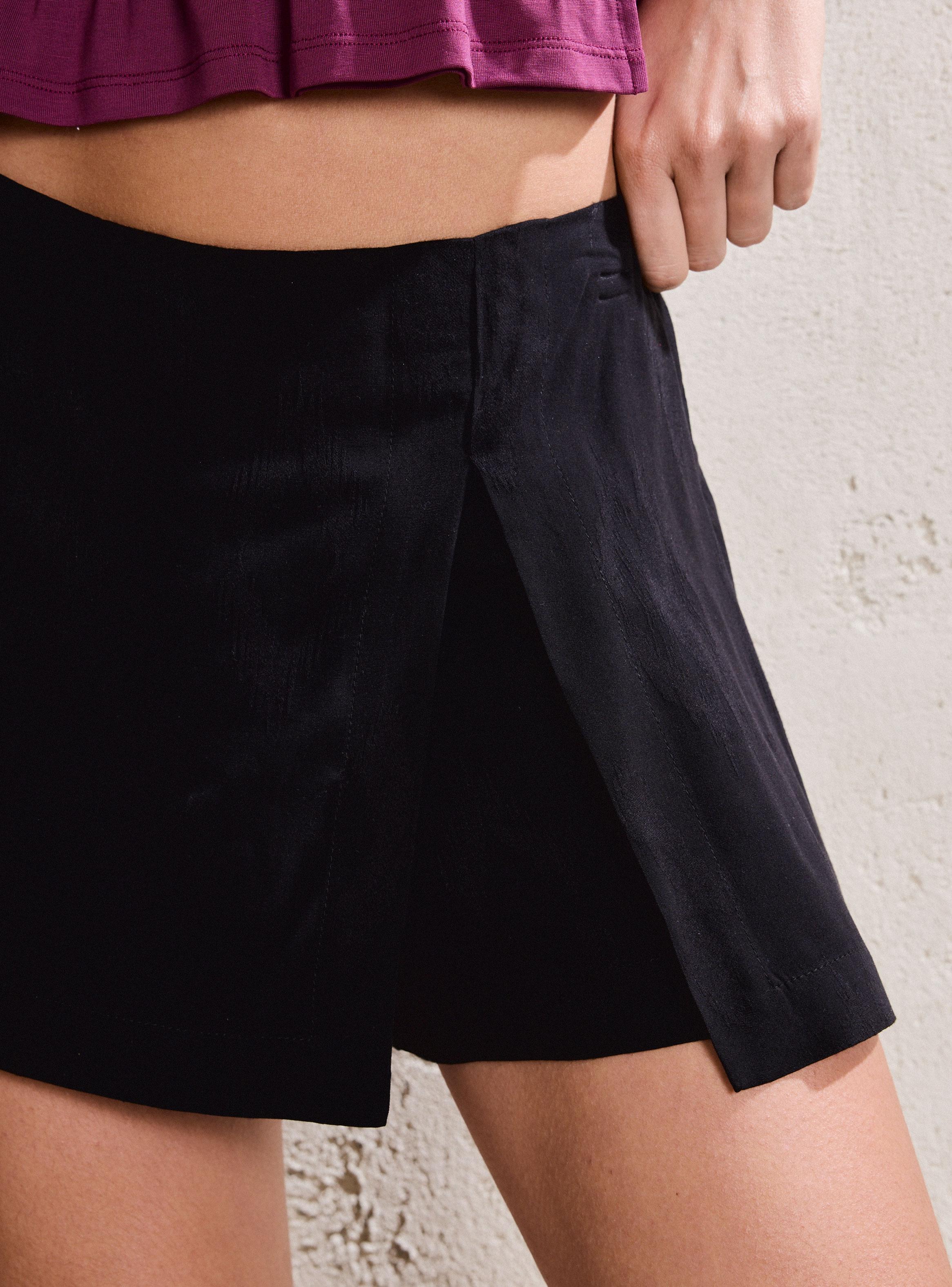 Short Tipo Skort Coloe Básico-2