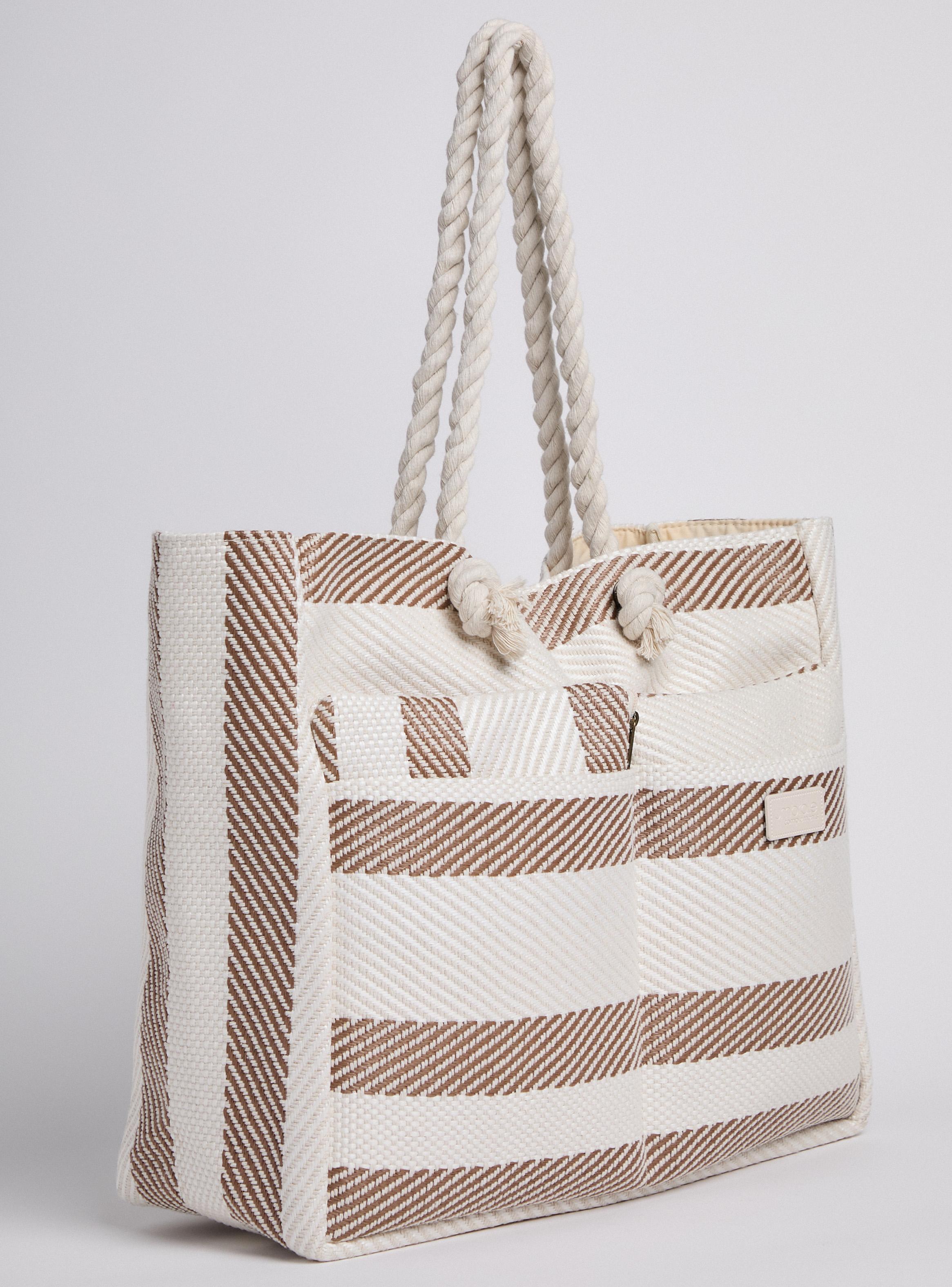 Set de Accesorios Bolso, Estuche y Almohada Textil Playa-2