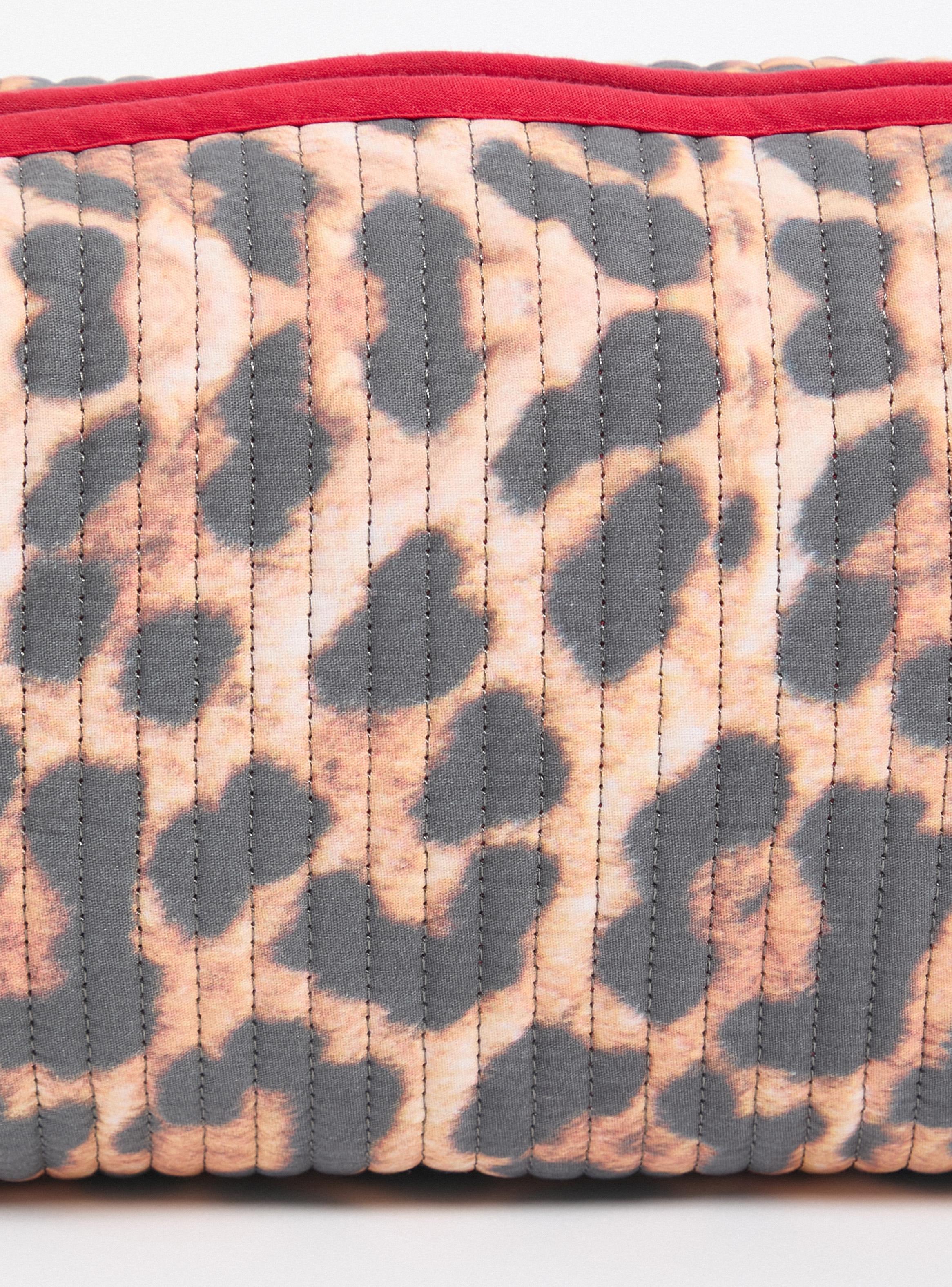 Cosmetiquero Acolchado con Detalle Color-3