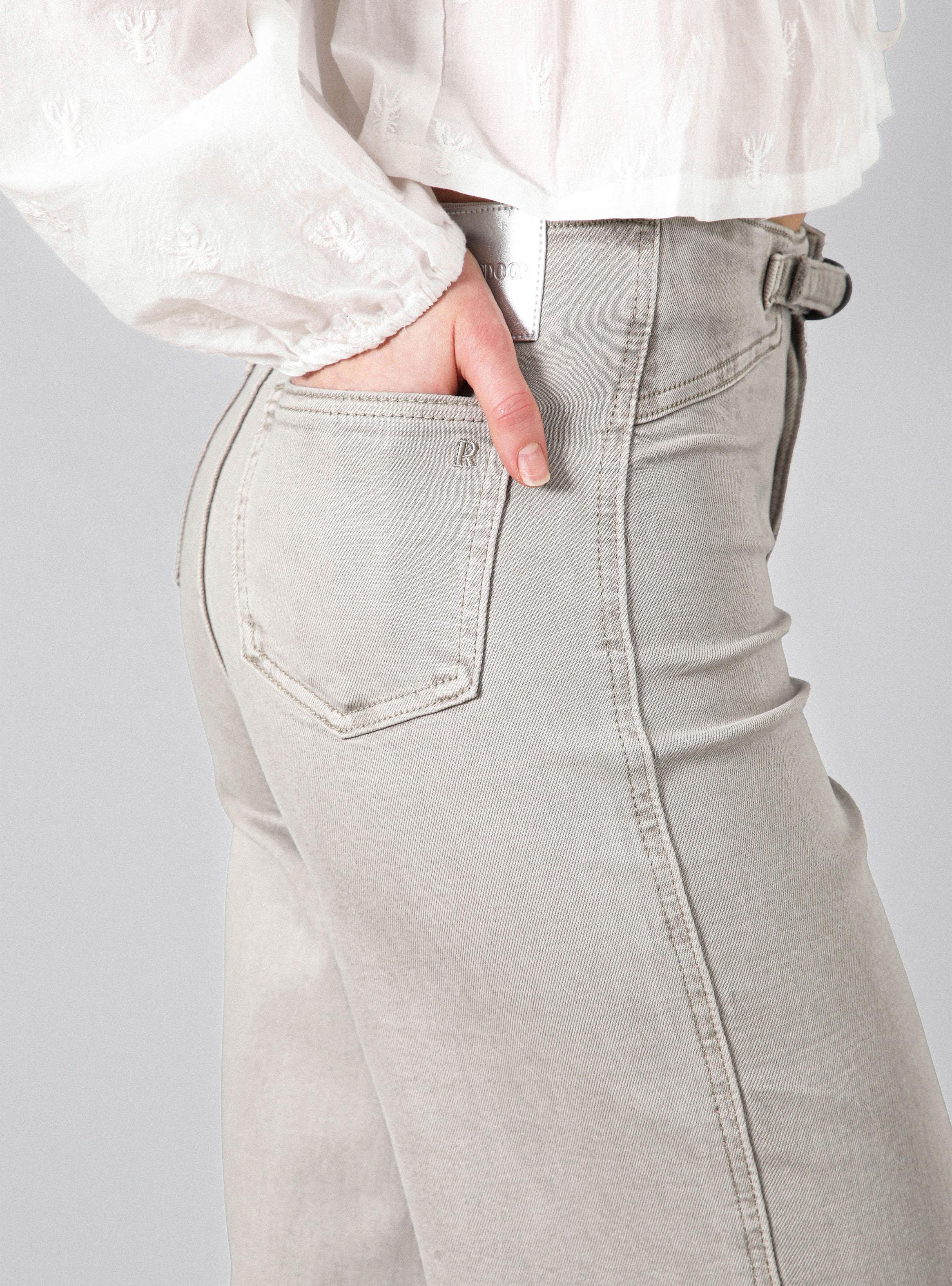 Jeans Pantalón Pretina Ajustada Gray-3