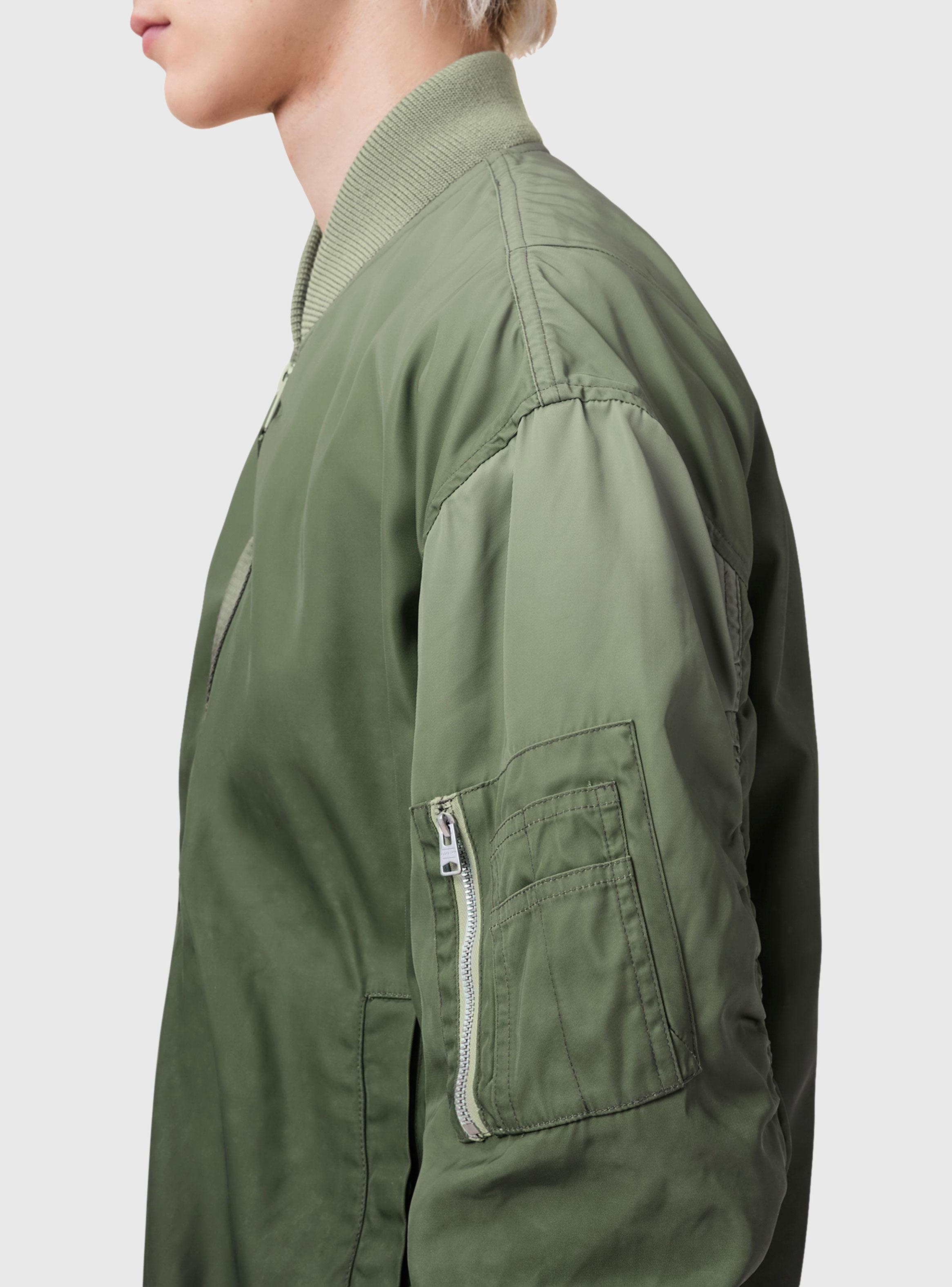 Bomber Cascade-2
