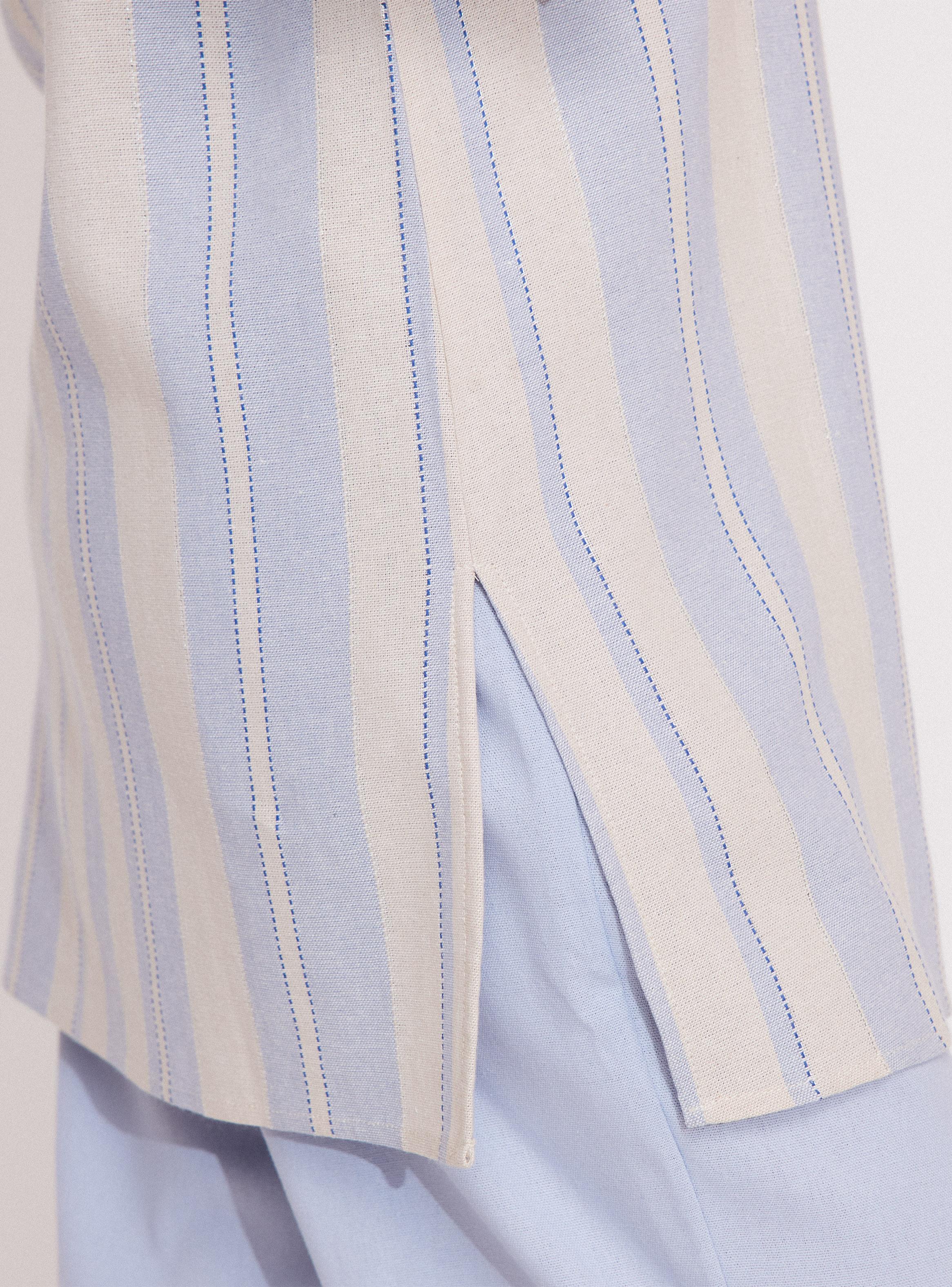 Blusa Camisera Larga con Líneas y Lurex-3