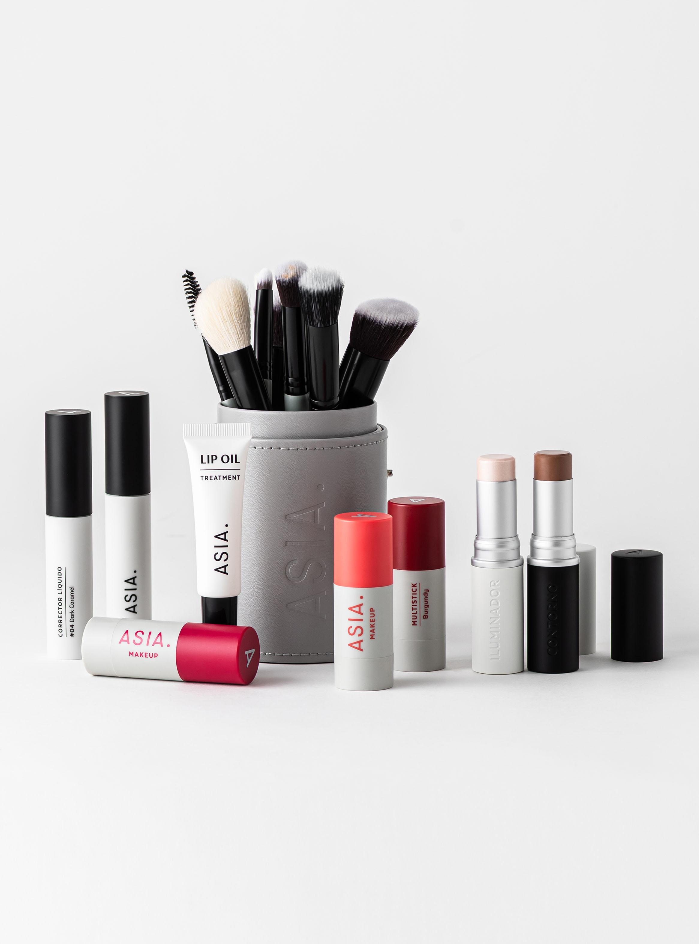 Kyt de Brochas Makeup y estuche-4