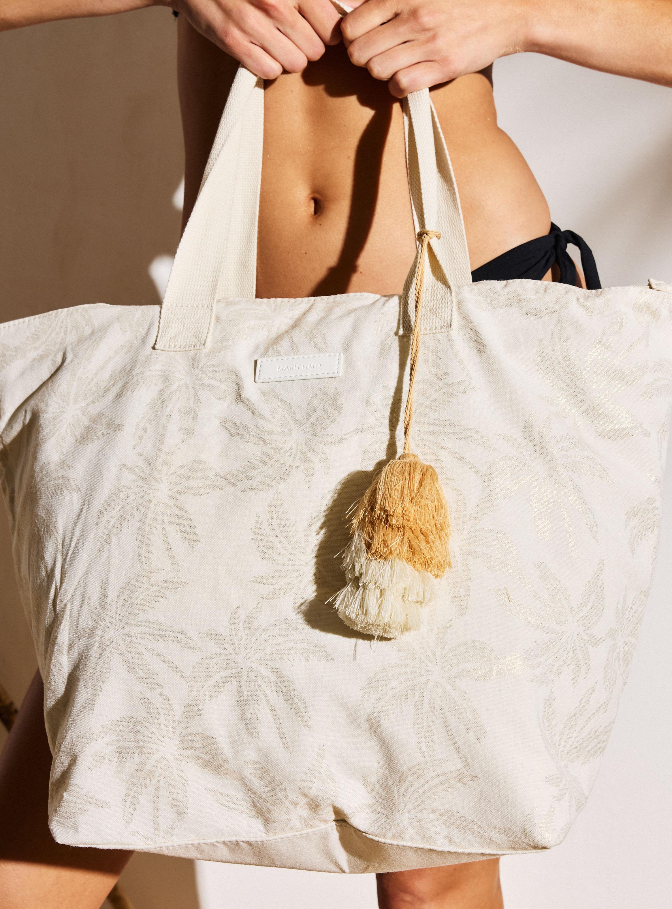 Bolso Textil con Pompón y Estuche-6